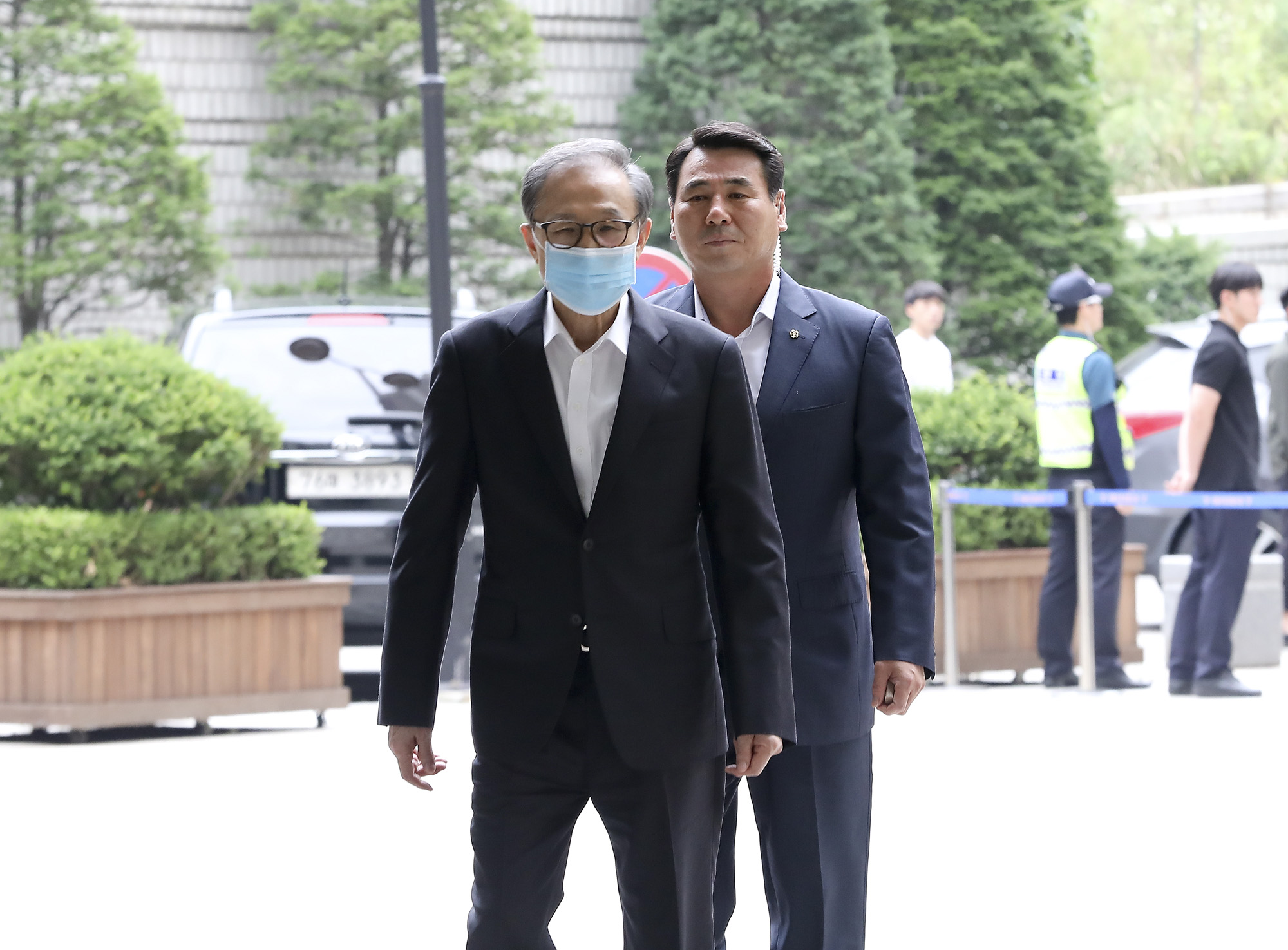 이명박;mb;이명박고등법원;이명박마스크;mb마스크