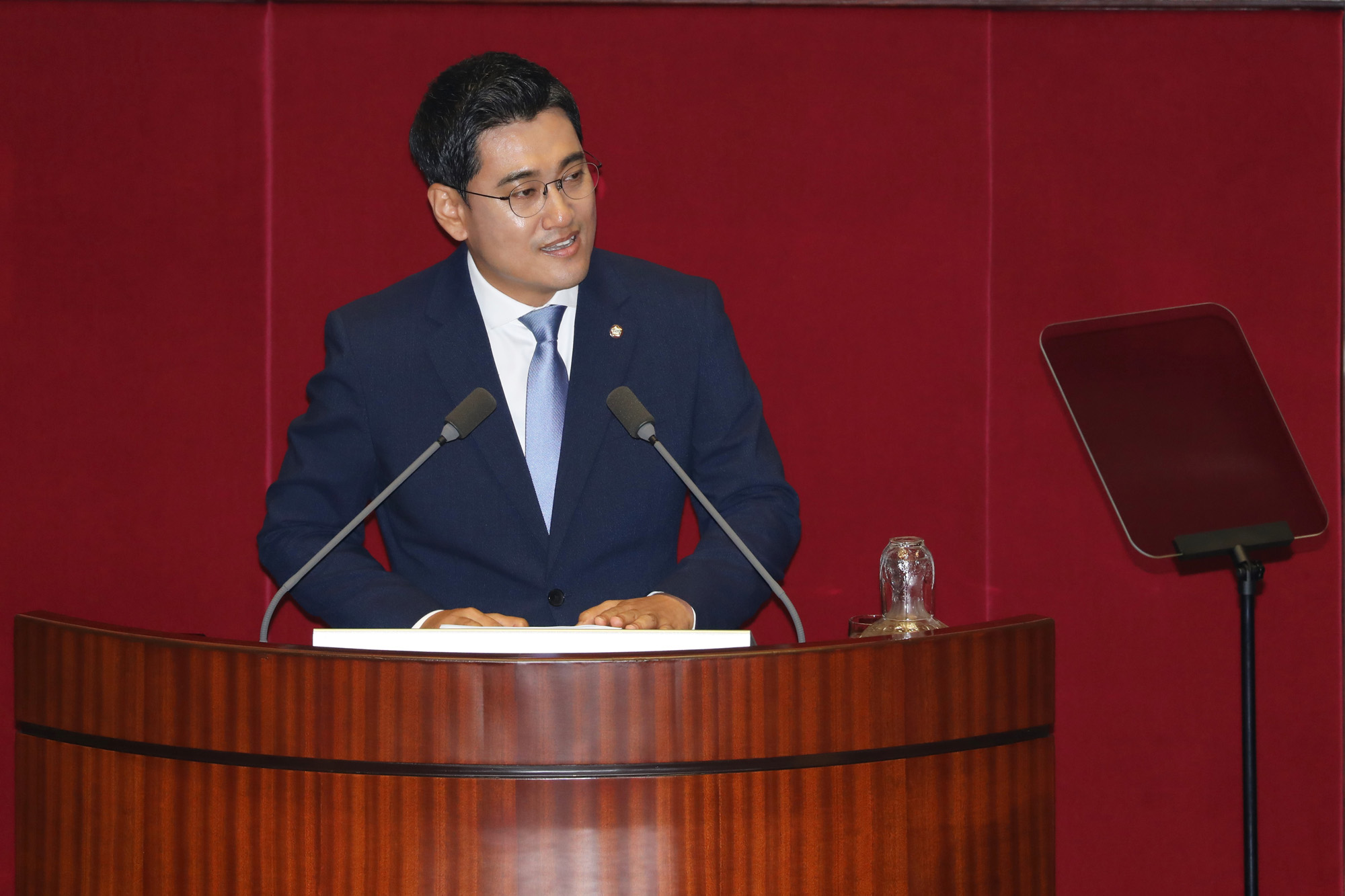 국회본회의;교섭단체대표연설;오신환바른미래당원내대표