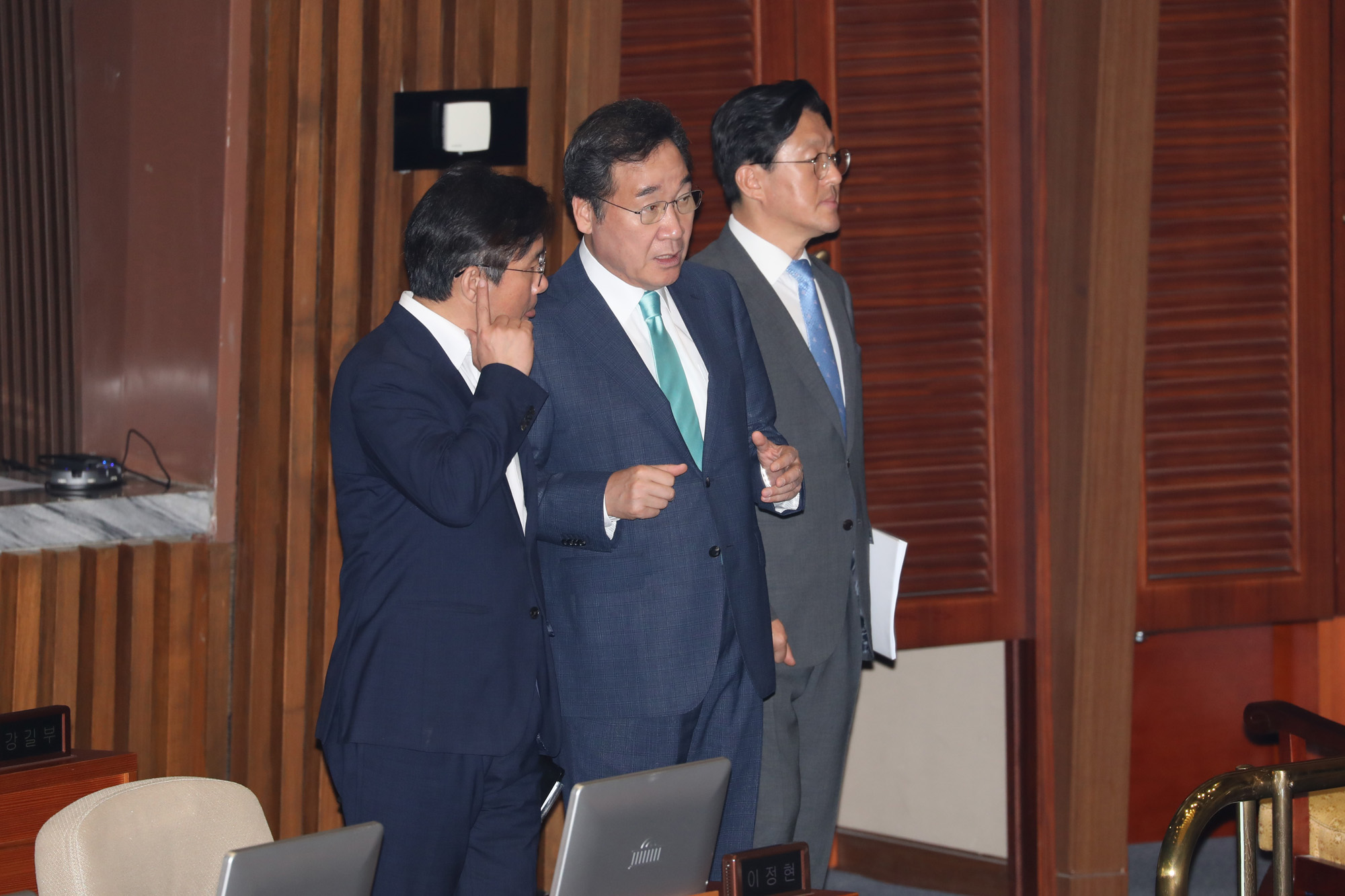 국회본회의;교섭단체대표연설;이낙연국무총리