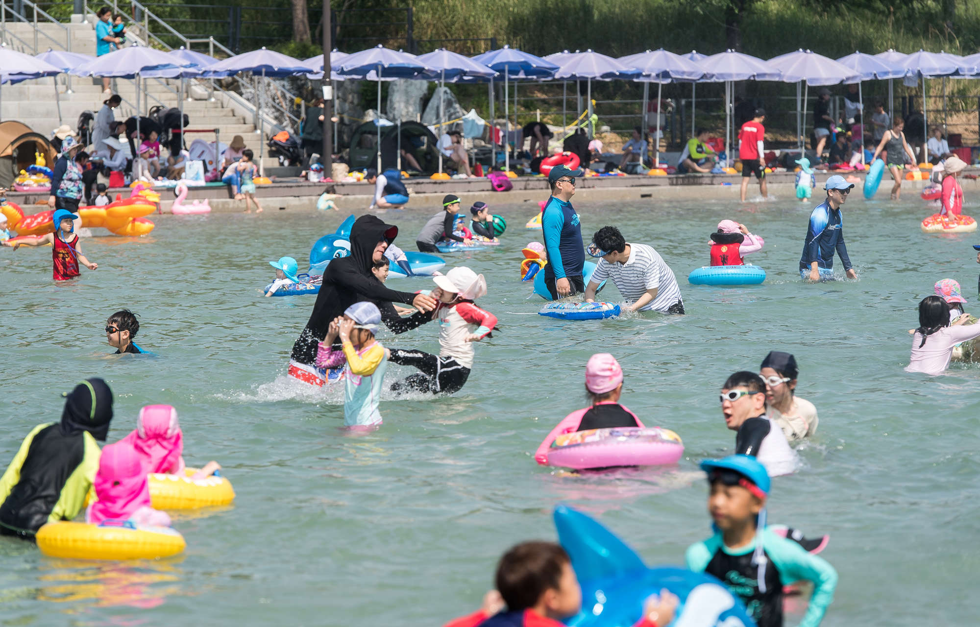 사회;여름;더위스케치;무더위;폭염;물놀이;바캉스;난지강변물놀이장