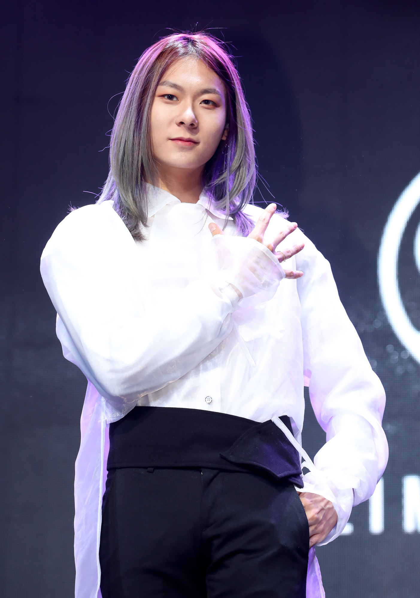 리미트리스;장문복;보이그룹