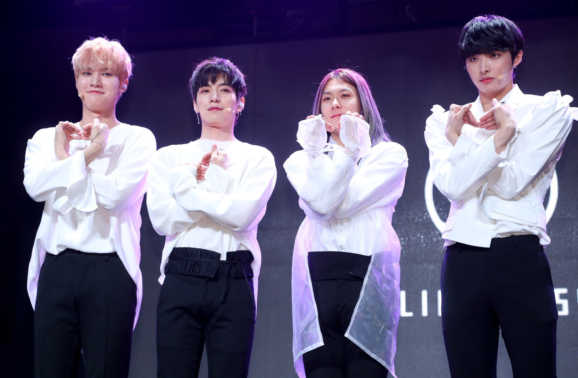리미트리스;장문복;보이그룹