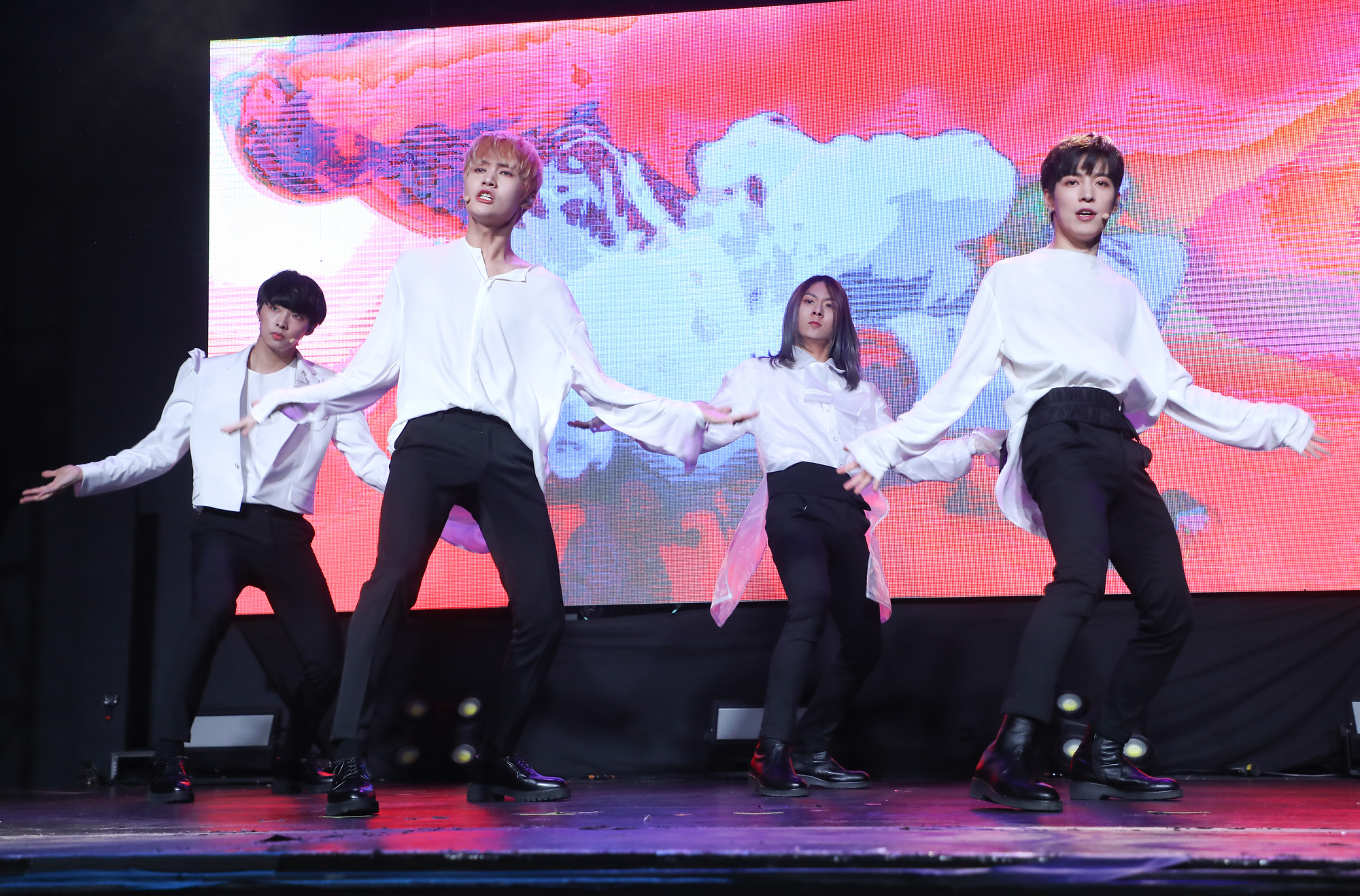 리미트리스;장문복;보이그룹