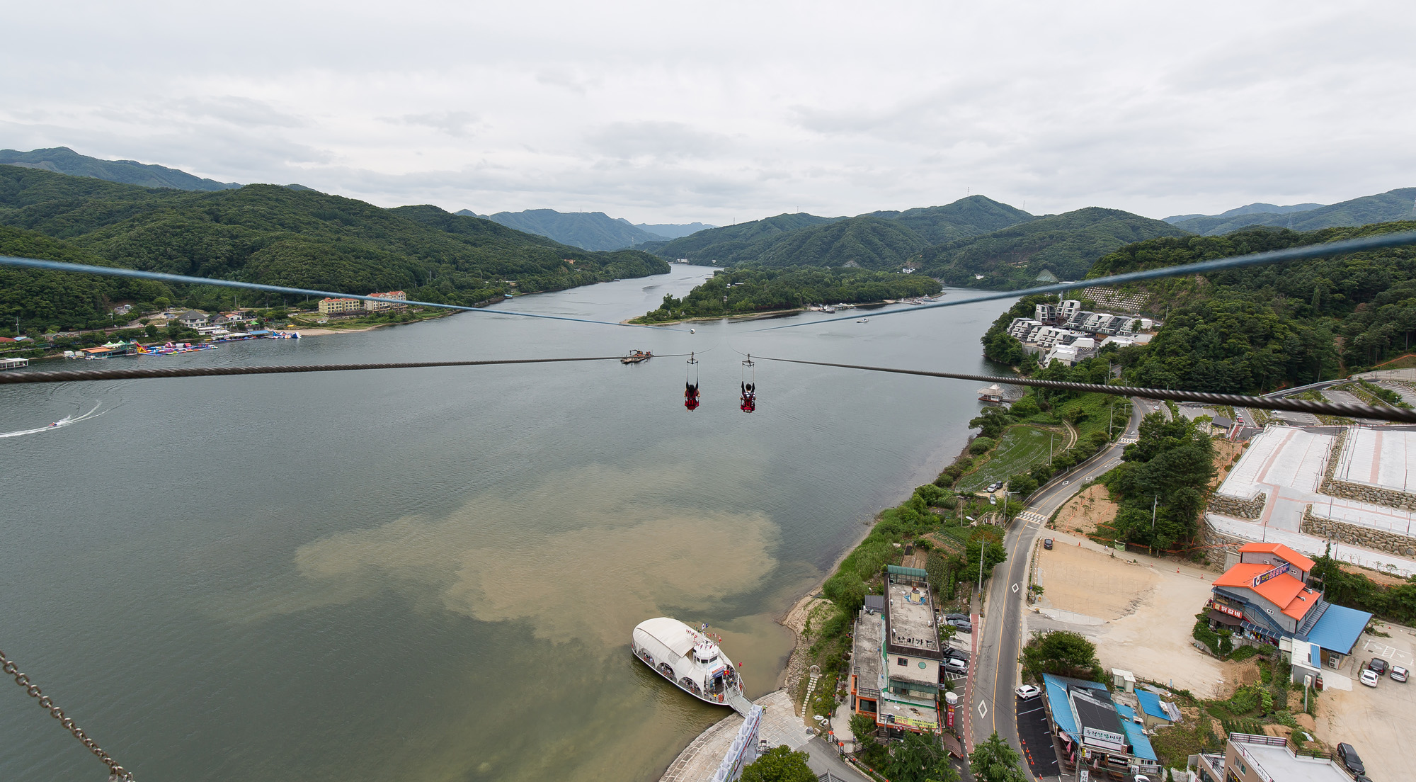 사회;경제;부동산;국토교통부;남이섬;제2경춘국도;남이섬교량분쟁;전명준;나미나라공화국