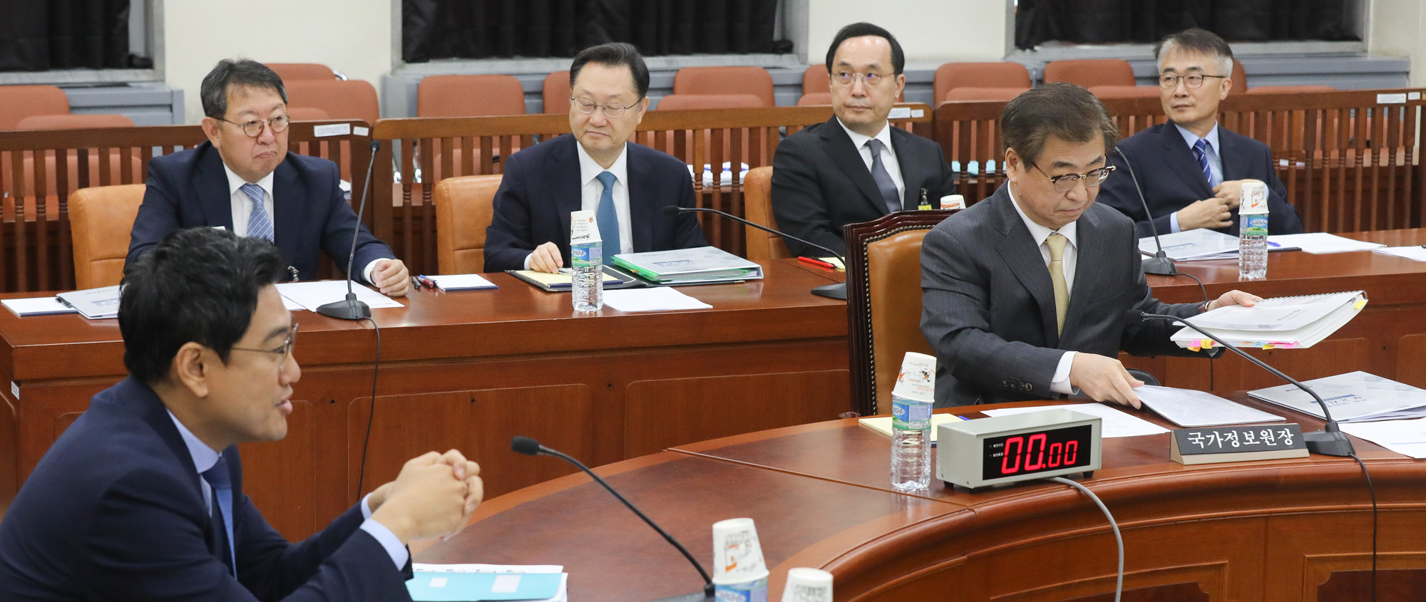 정보위원회;서훈국정원장;이혜훈위원장