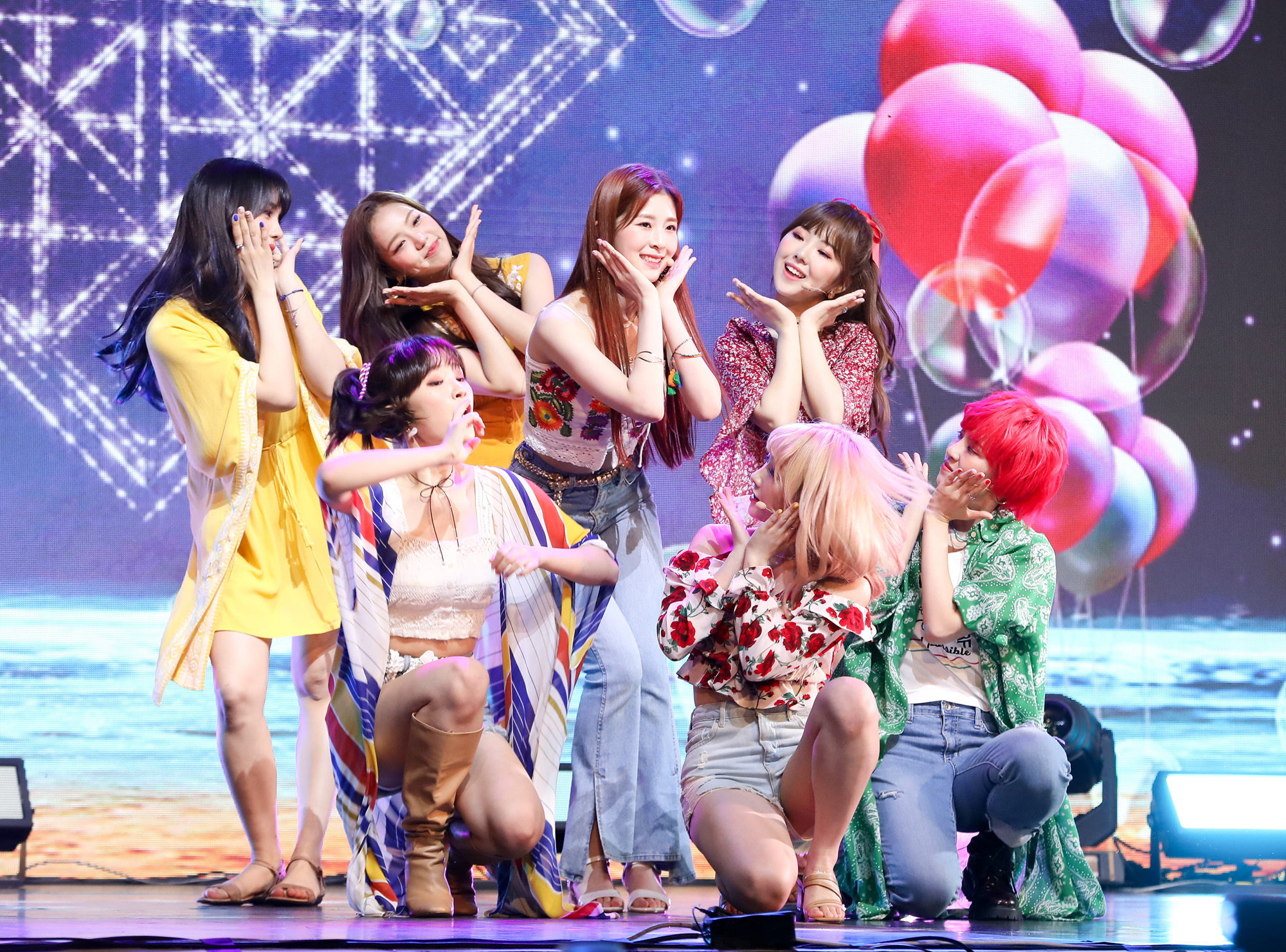 걸그룹;공원소녀;가수무대