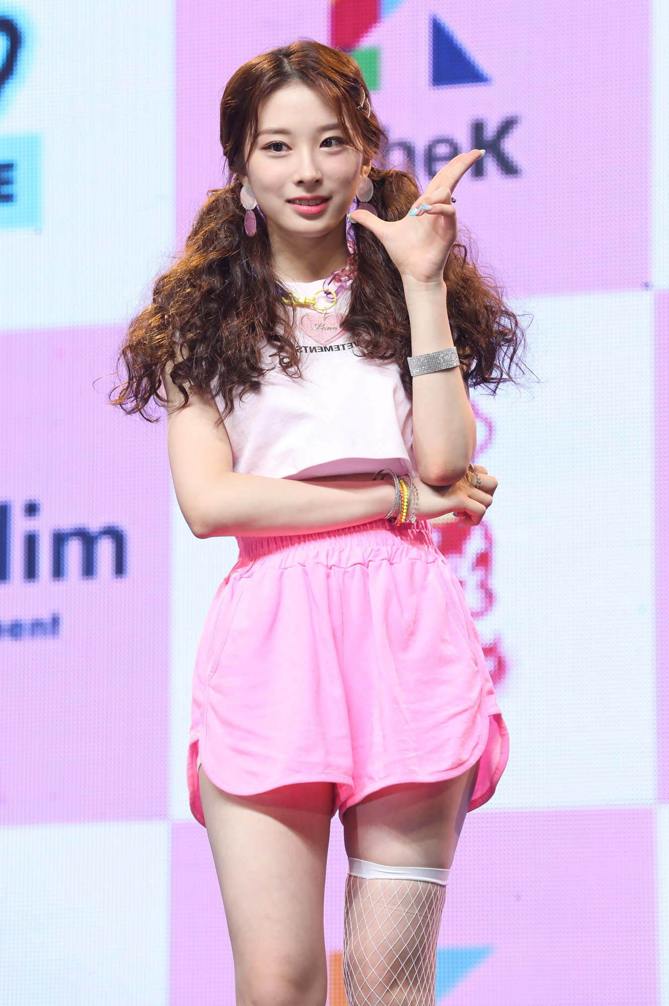 로켓펀치;걸그룹