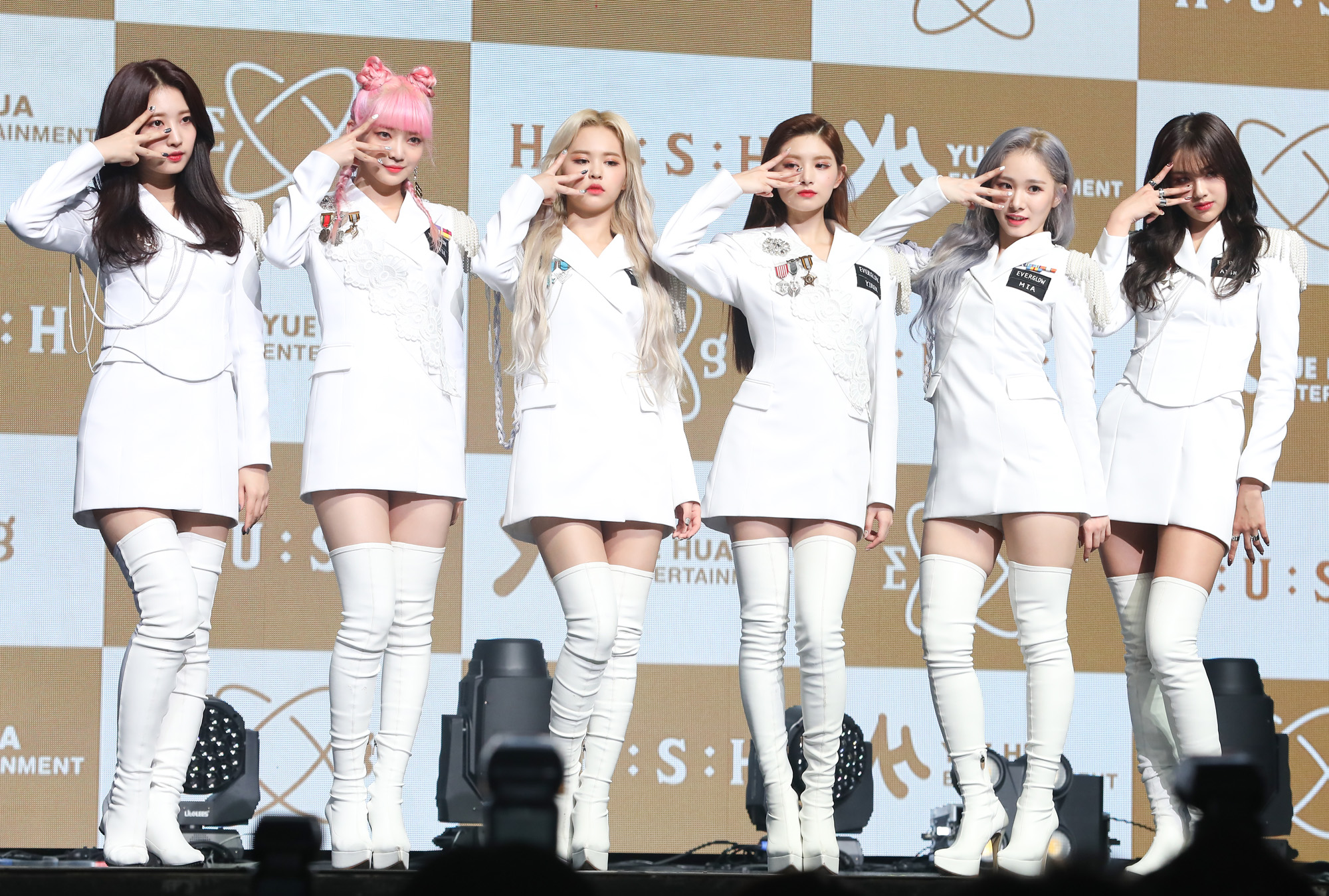 에버글로우;거륵룹;위에화;위에화엔터테인먼트