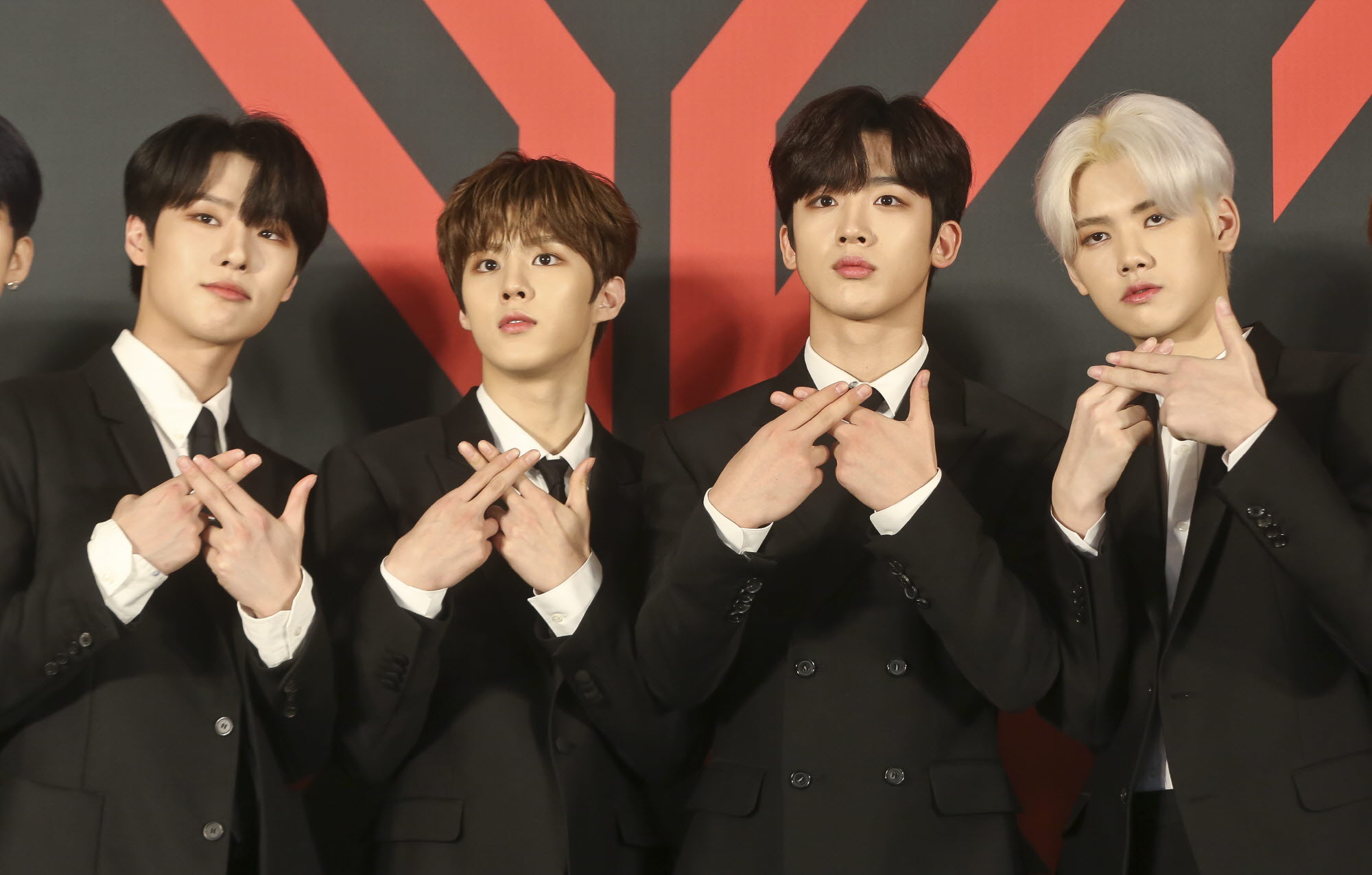 X1;한승우;조승연;김우석;김요한;이한결;차준호;손동표;강민희;이은상;송형준;남도현