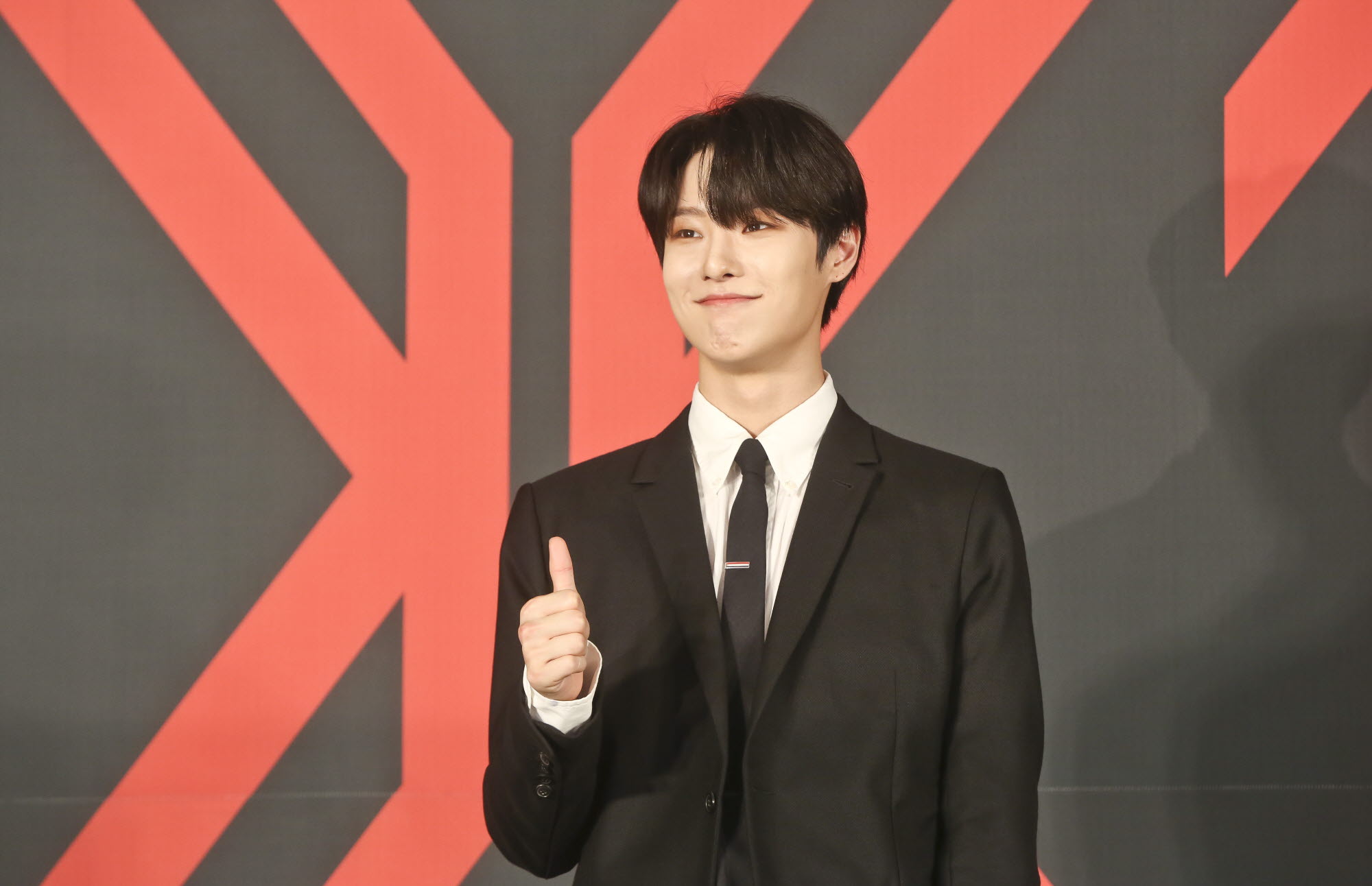 X1;한승우;조승연;김우석;김요한;이한결;차준호;손동표;강민희;이은상;송형준;남도현