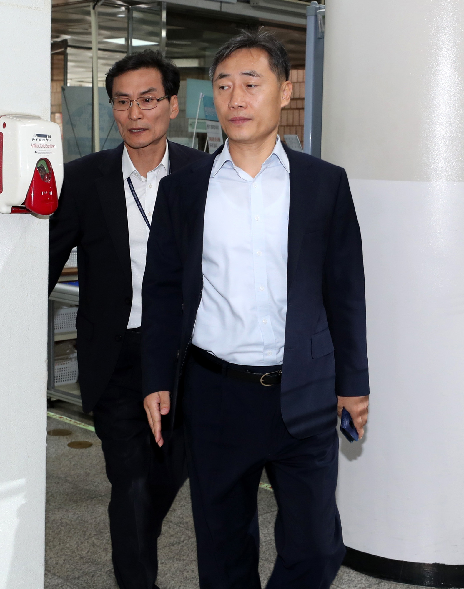 윤총경;버닝썬;경찰총장