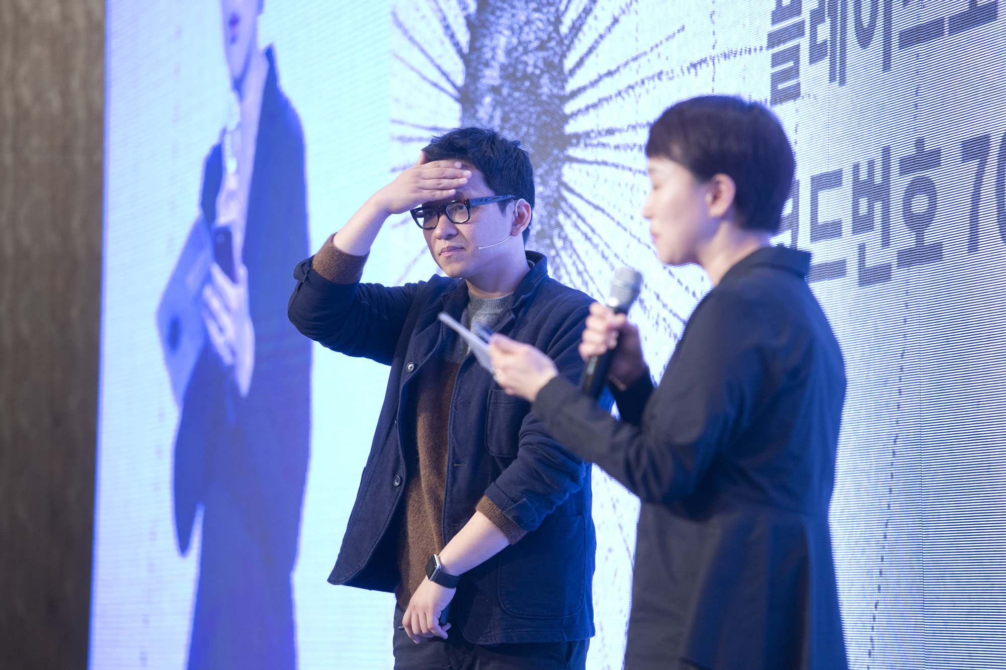 일요신문;비즈한국;컨퍼런스;브랜드;브랜드비즈