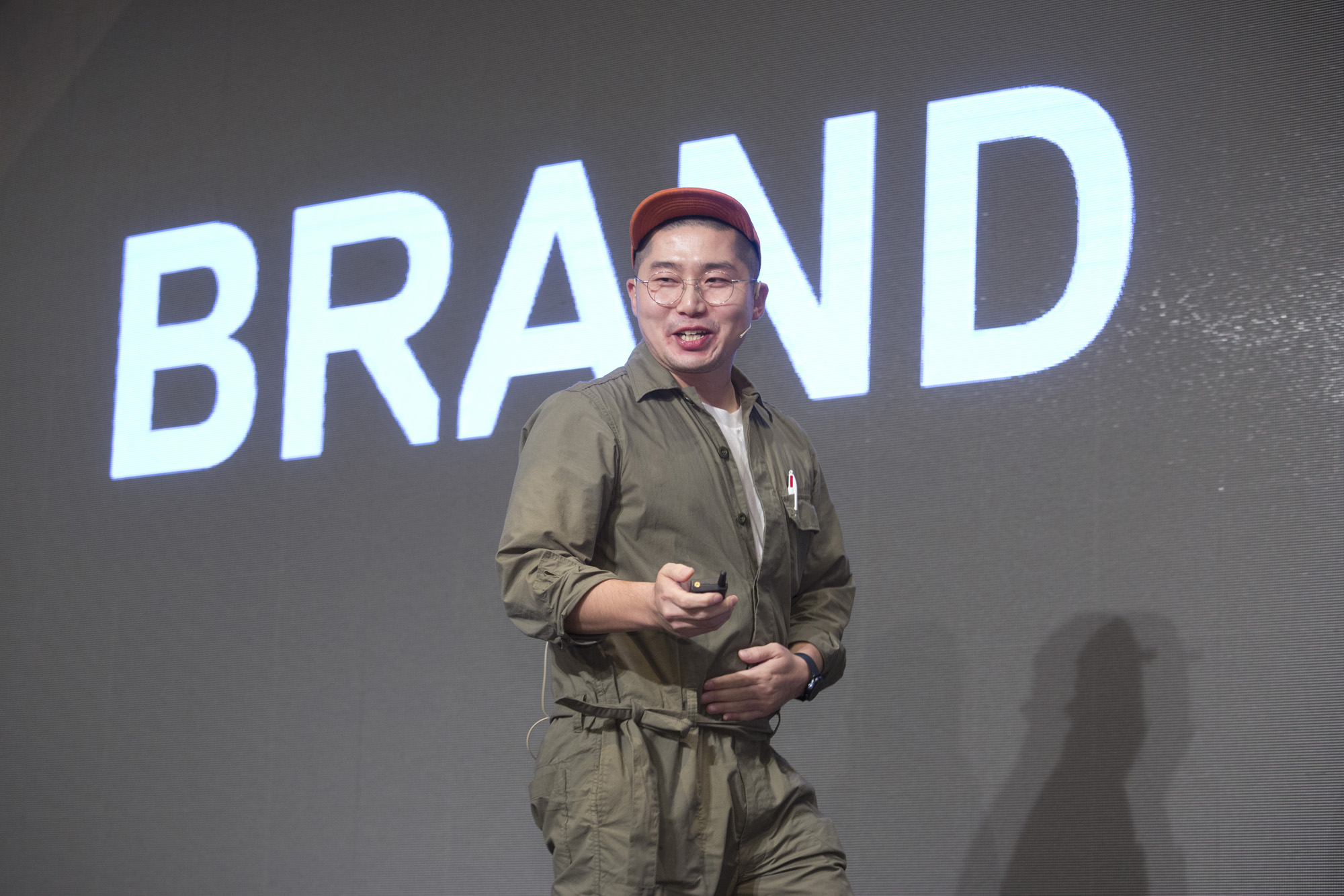 일요신문;비즈한국;컨퍼런스;브랜드;브랜드비즈