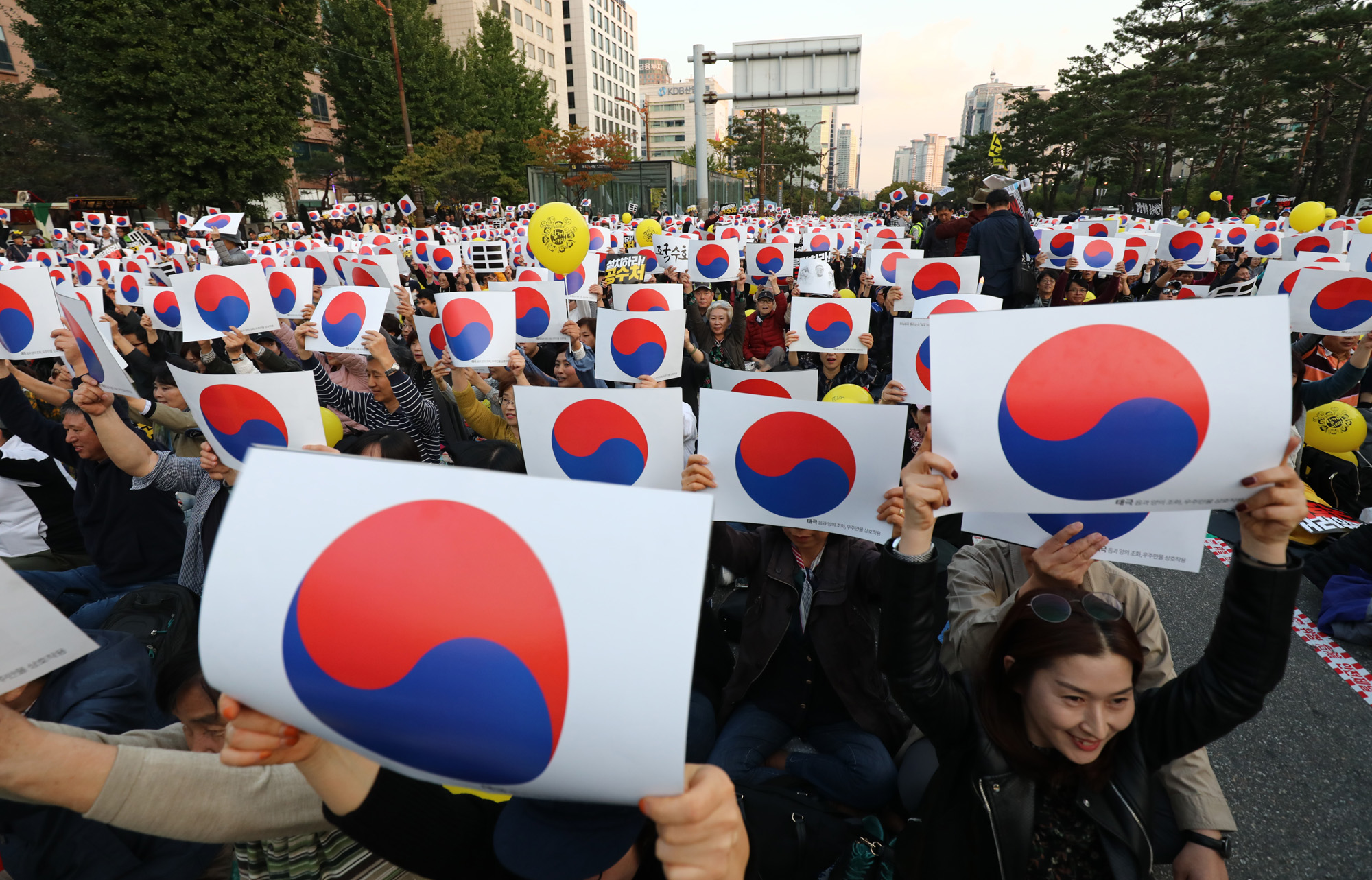 제10차촛불문화제;검찰개혁;공수처설치;여의도촛불문화제;사법적폐청산 검찰개혁 범국민시민연대