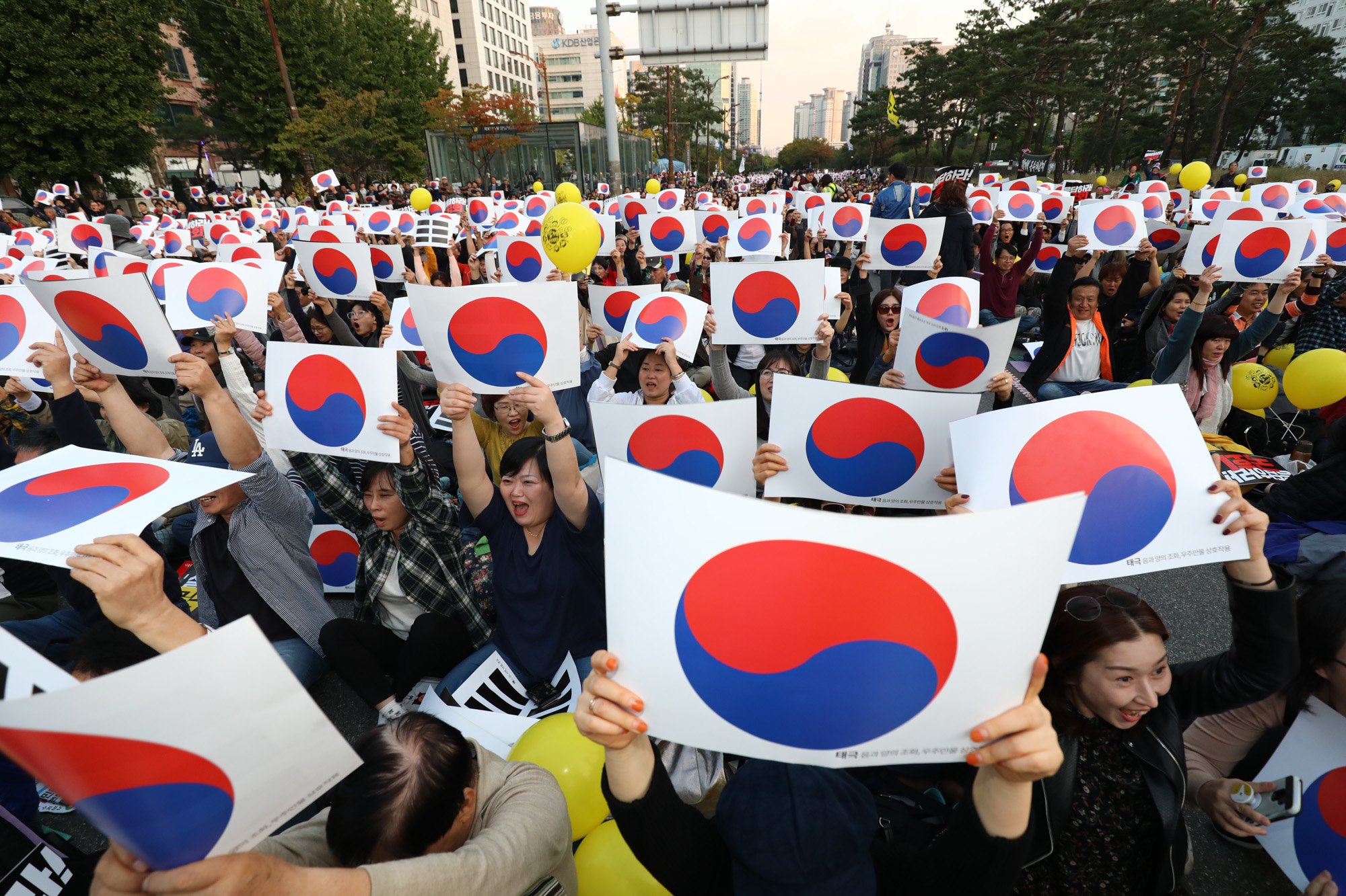 제10차촛불문화제;검찰개혁;공수처설치;여의도촛불문화제;사법적폐청산 검찰개혁 범국민시민연대