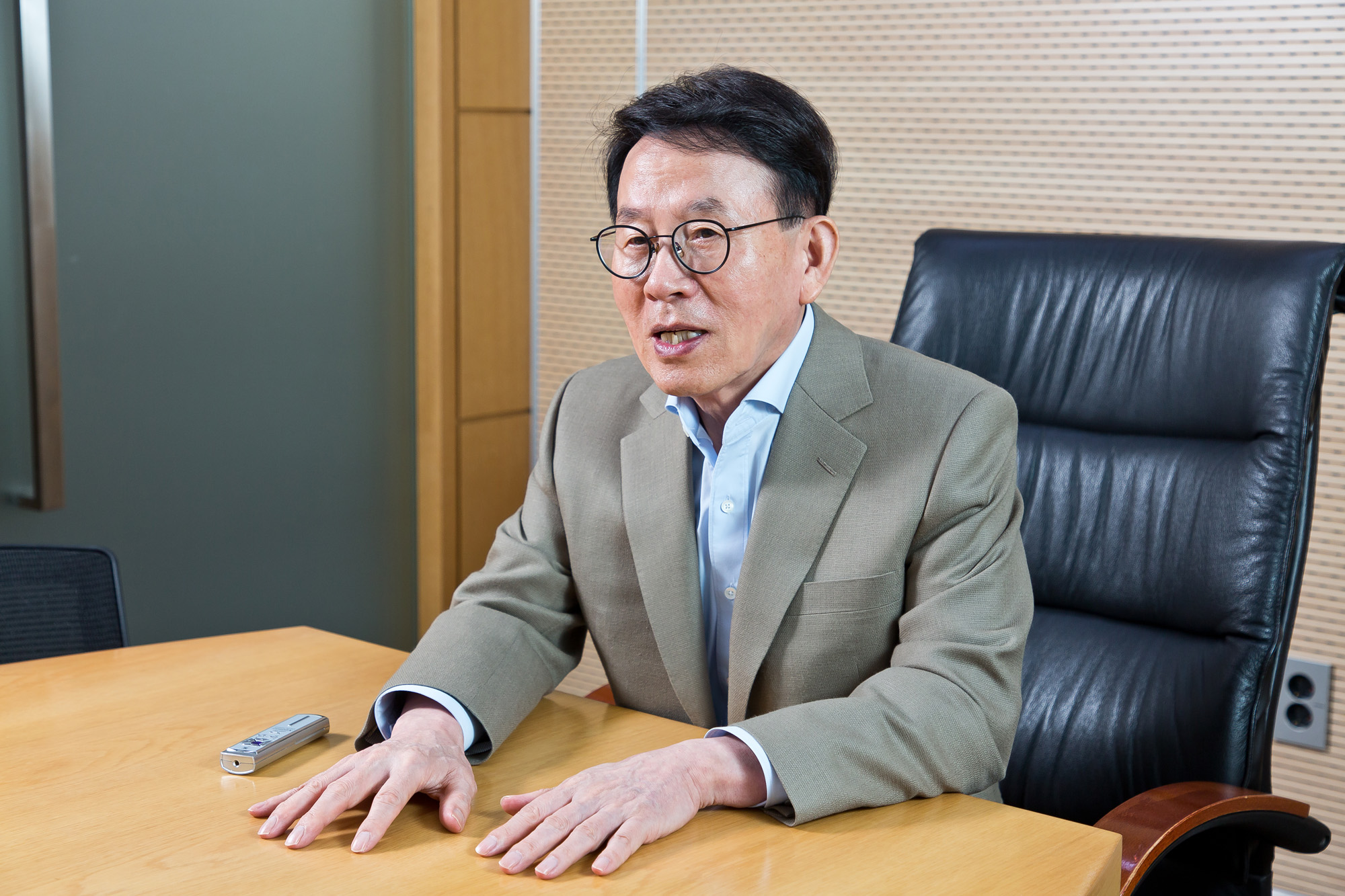 사회;미디어;SNS;소셜네트워크;악플;선플;설리;민병철;선플달기국민운동본부