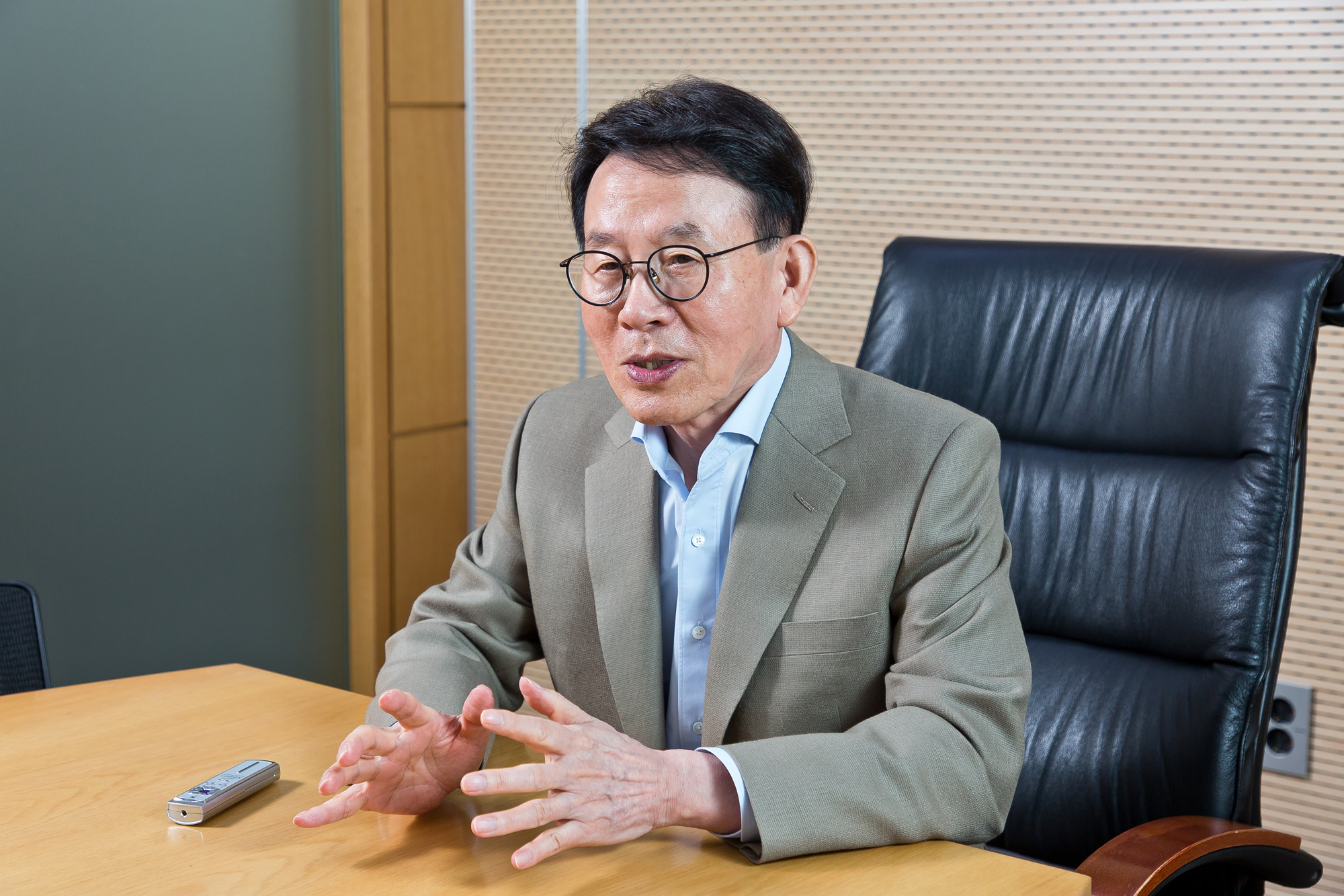 사회;미디어;SNS;소셜네트워크;악플;선플;설리;민병철;선플달기국민운동본부