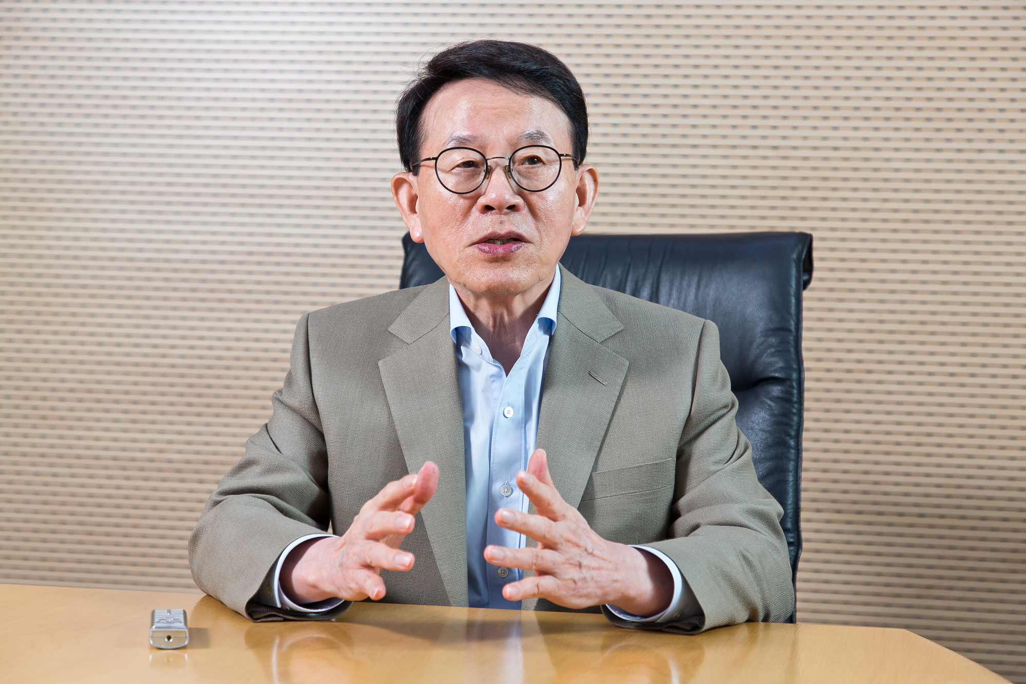 사회;미디어;SNS;소셜네트워크;악플;선플;설리;민병철;선플달기국민운동본부