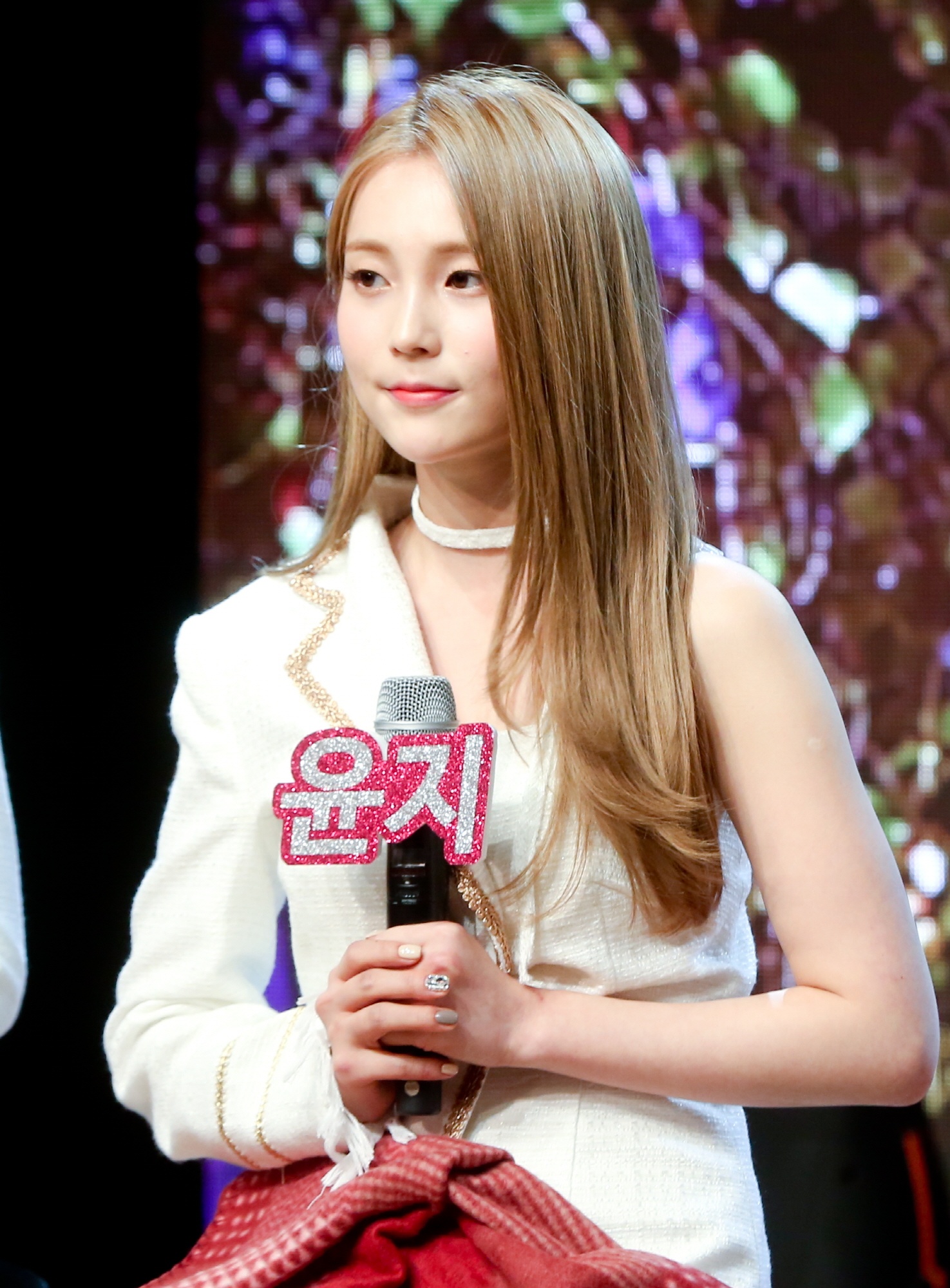 아리아즈;윤지;다원;시현;여리;효경;주은