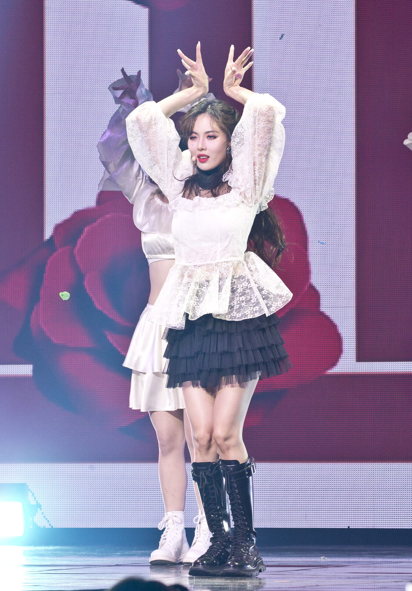 현아;던;dawn