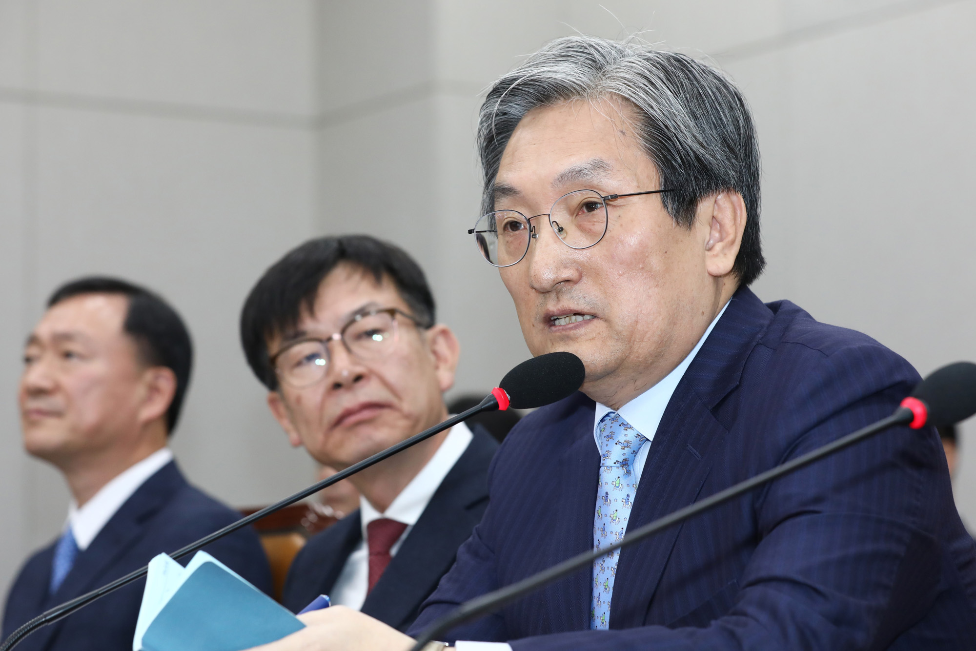 운영위원회;노영민;대통령비서실장