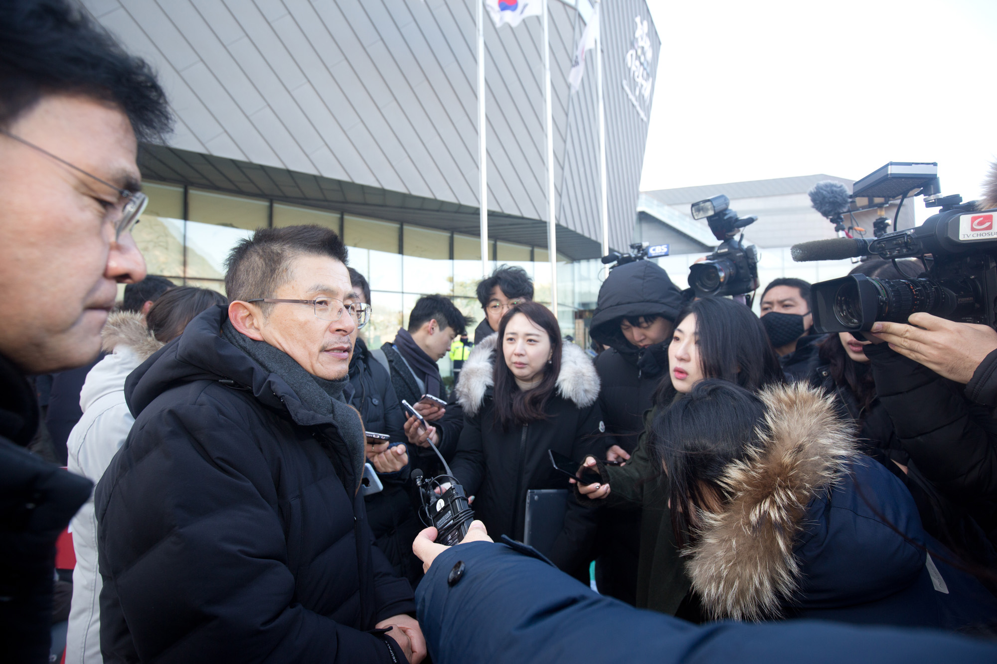 정치;정당;자유한국당;최고위원회의;황교안;천막;청와대사랑채;청와대분수대
