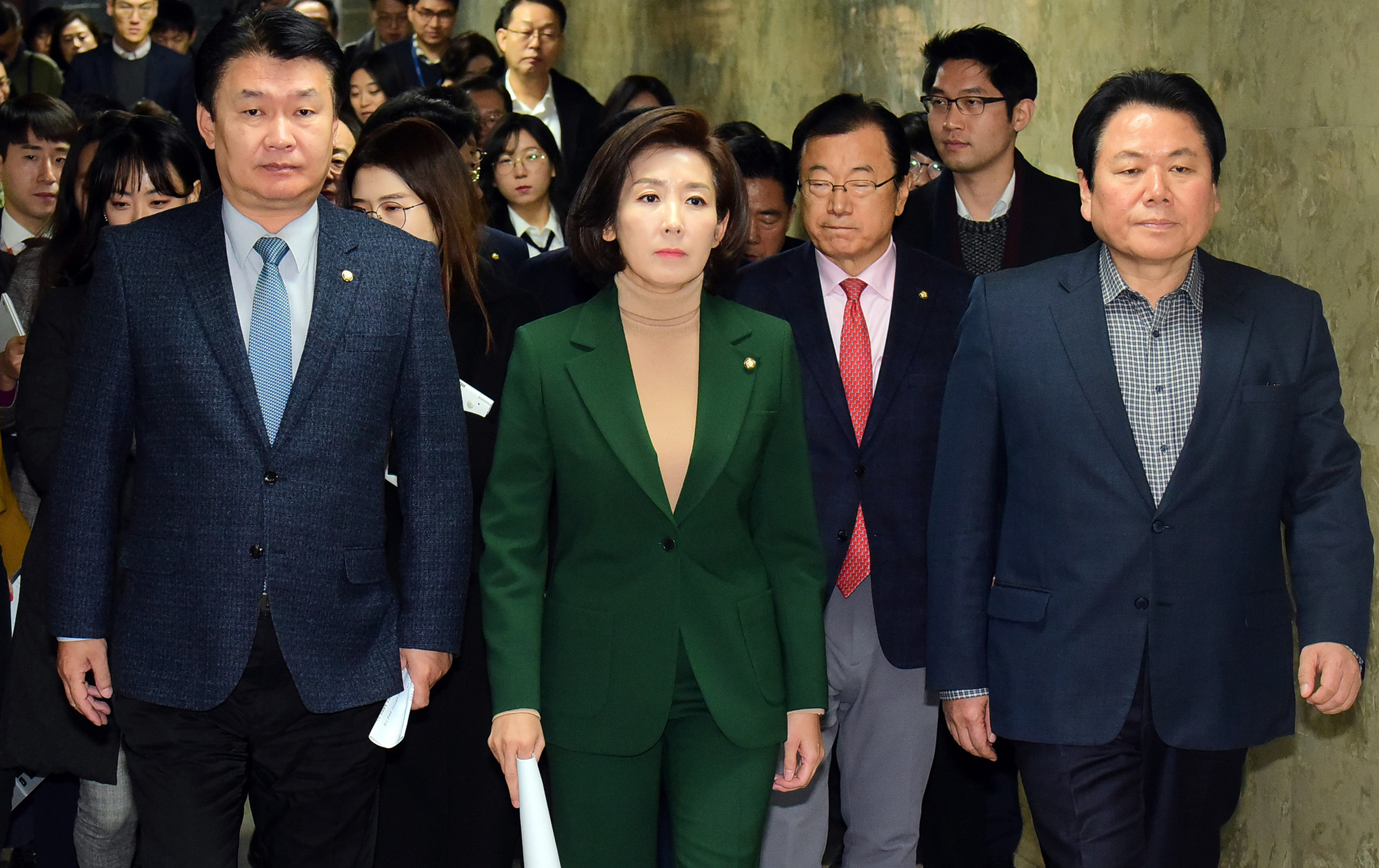 자유한국당의원총회;나경원원내대표;원내대표경선