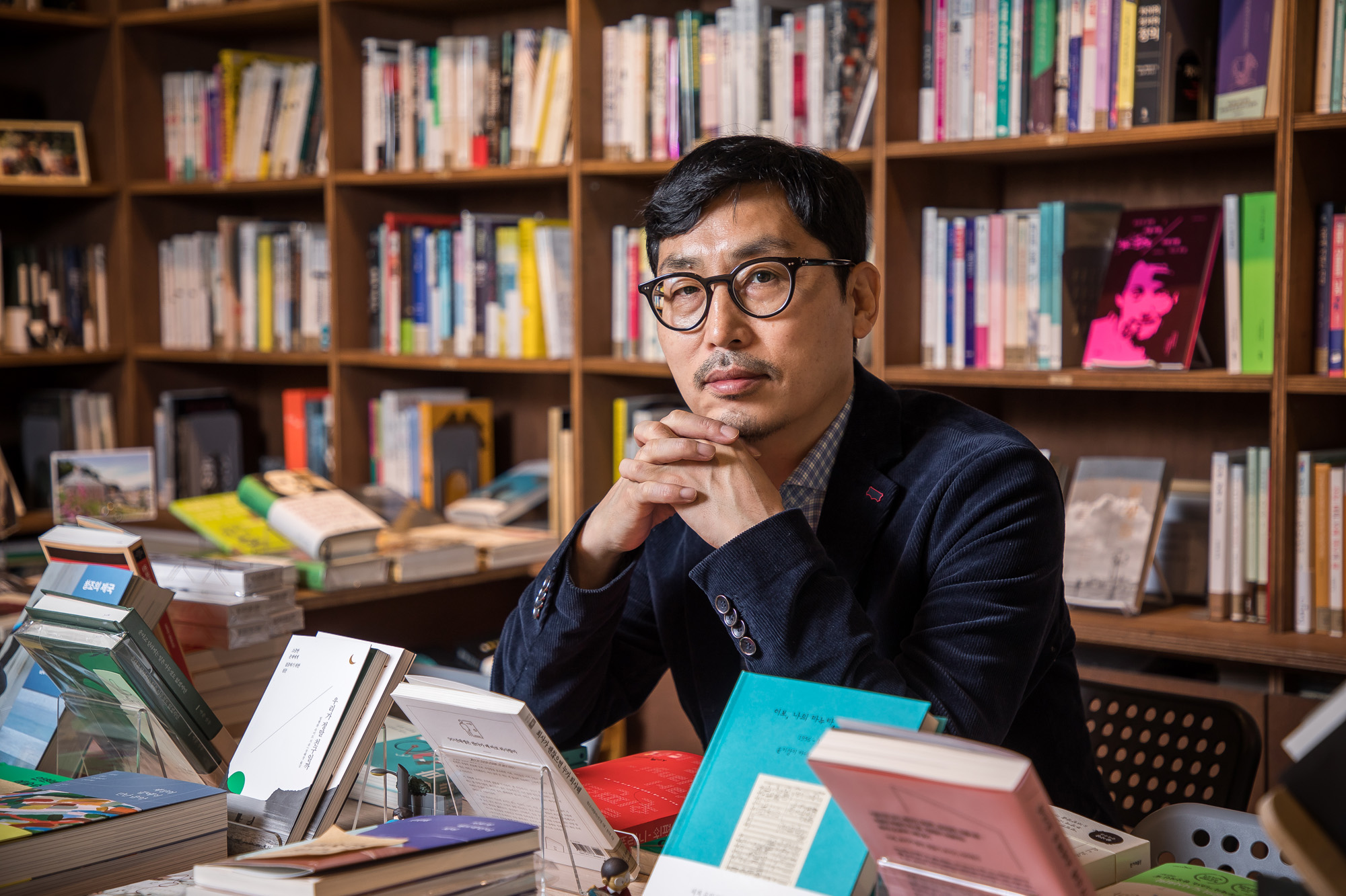 사회;세태;문화;사회학자;노명우;아주대학교교수;니은서점;인생극장;작가;도서정가제