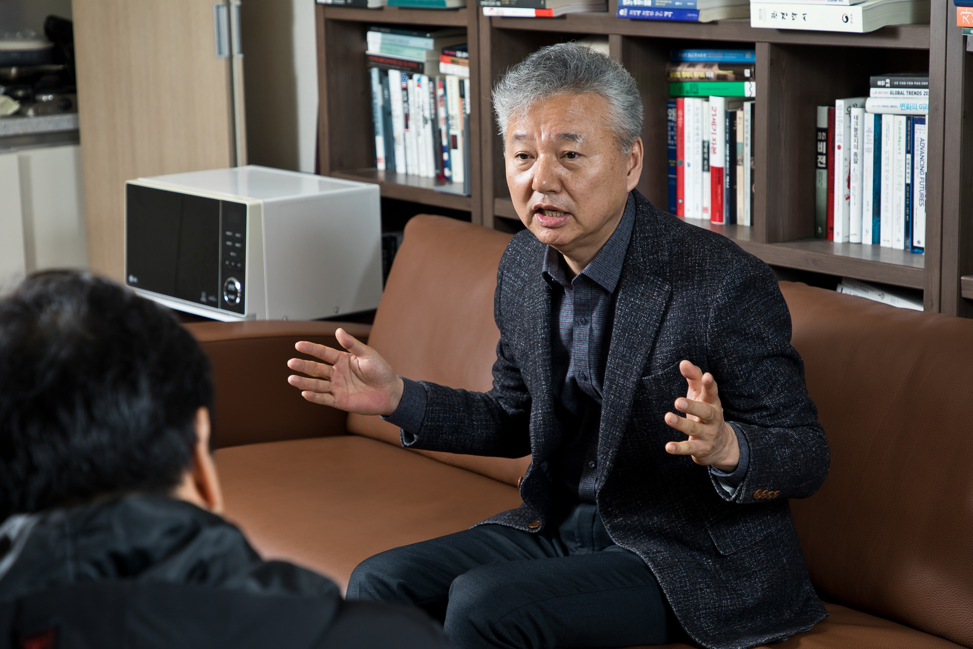 경제;인물;홍성국;경제인;홍성국;혜안리서치;수축사회;미래에셋대우