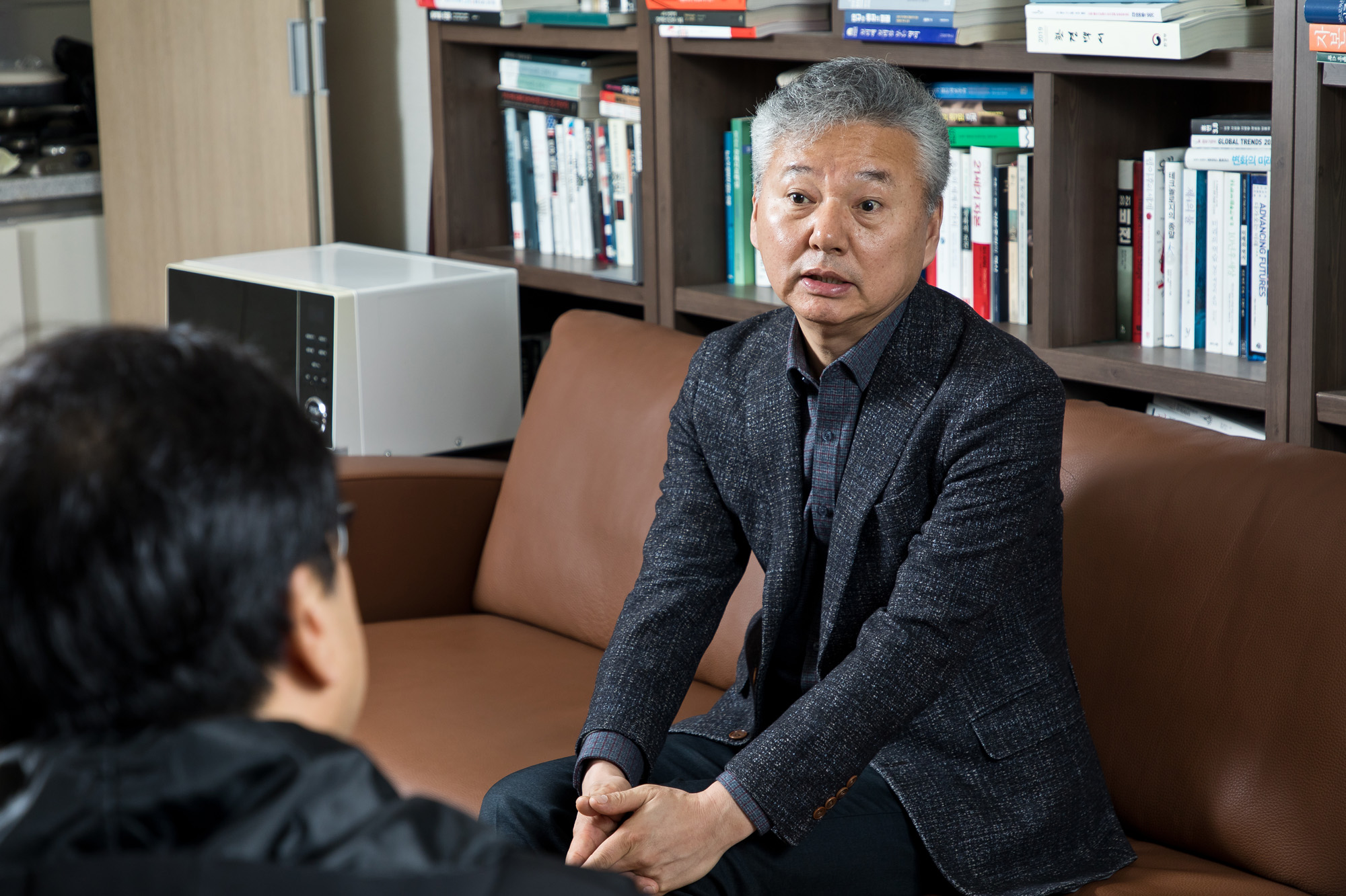 경제;인물;홍성국;경제인;홍성국;혜안리서치;수축사회;미래에셋대우