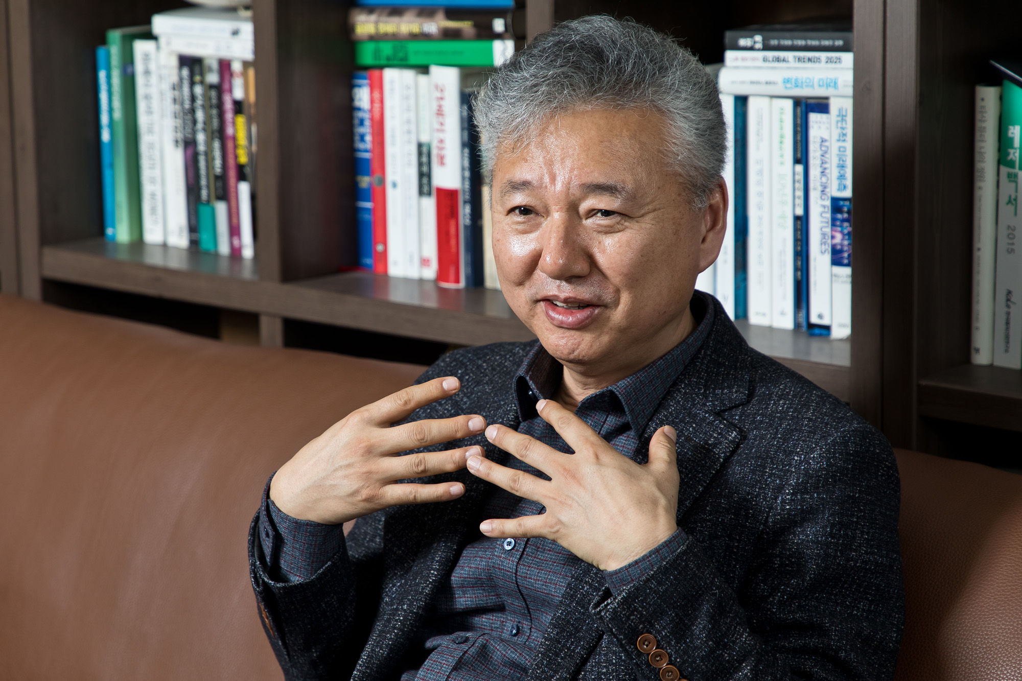 경제;인물;홍성국;경제인;홍성국;혜안리서치;수축사회;미래에셋대우