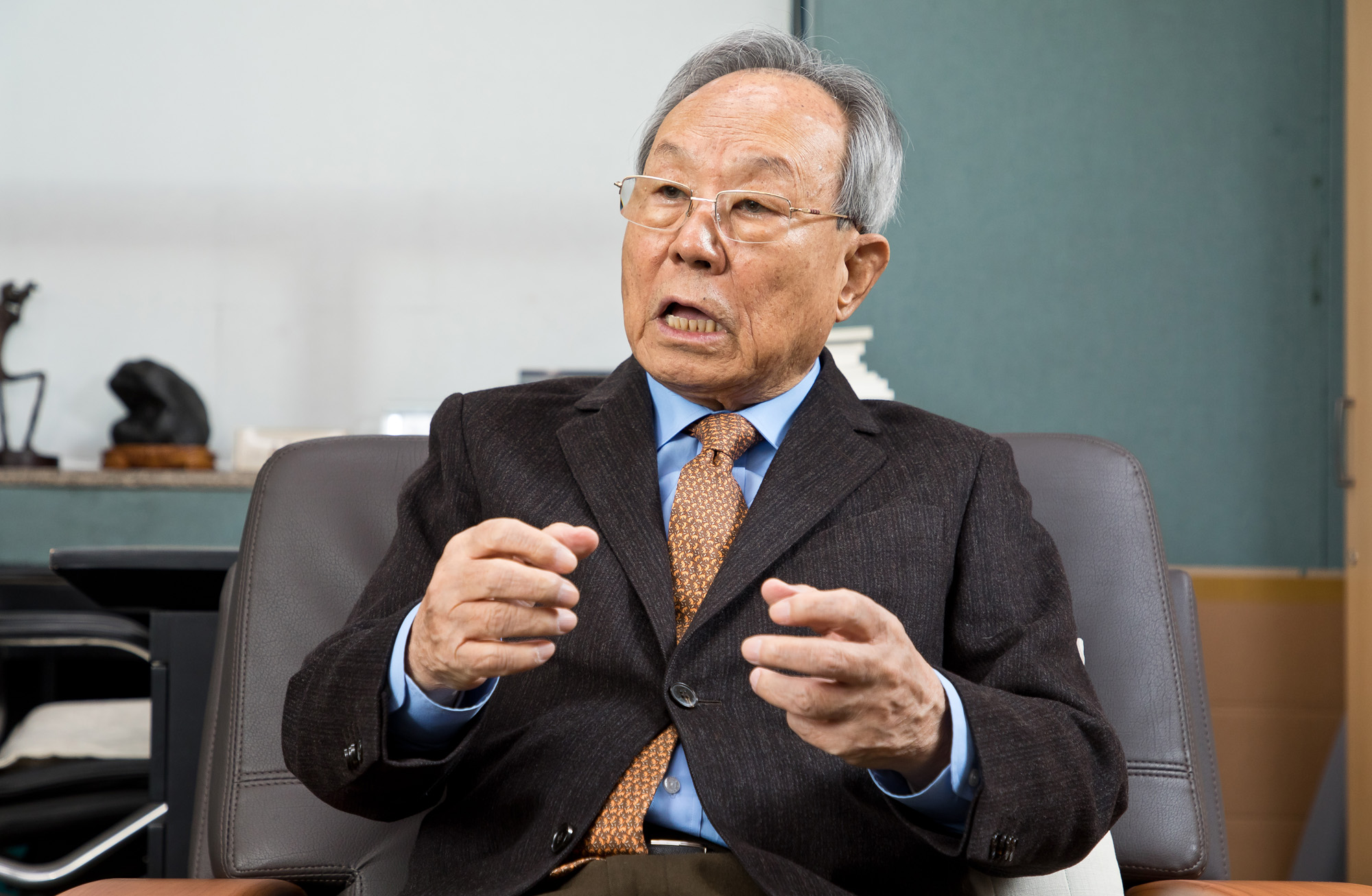 정치;인물;박관용;전국회의장;자유한국당;21세기국가발전연구원;새누리당상임고문