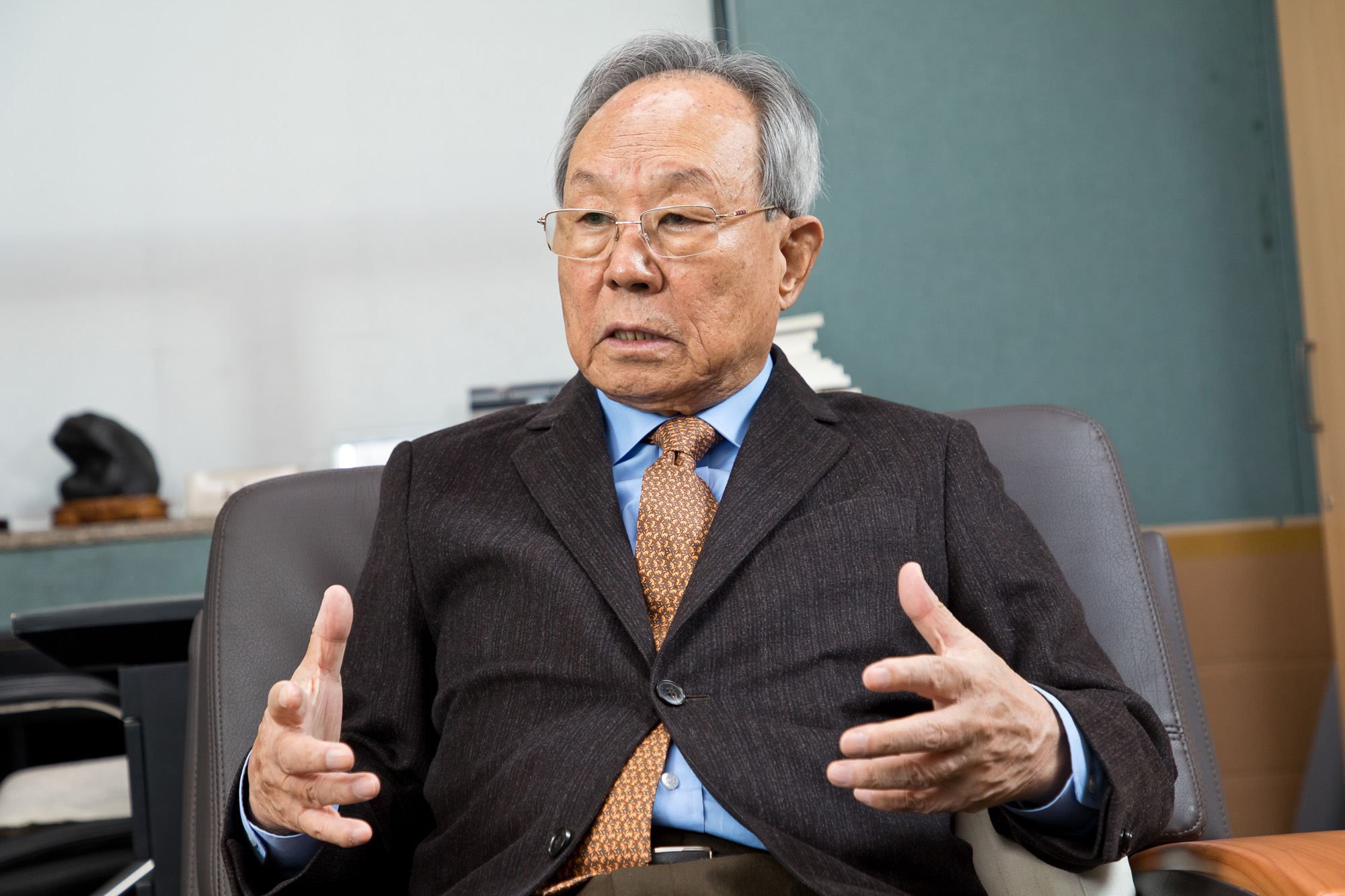 정치;인물;박관용;전국회의장;자유한국당;21세기국가발전연구원;새누리당상임고문