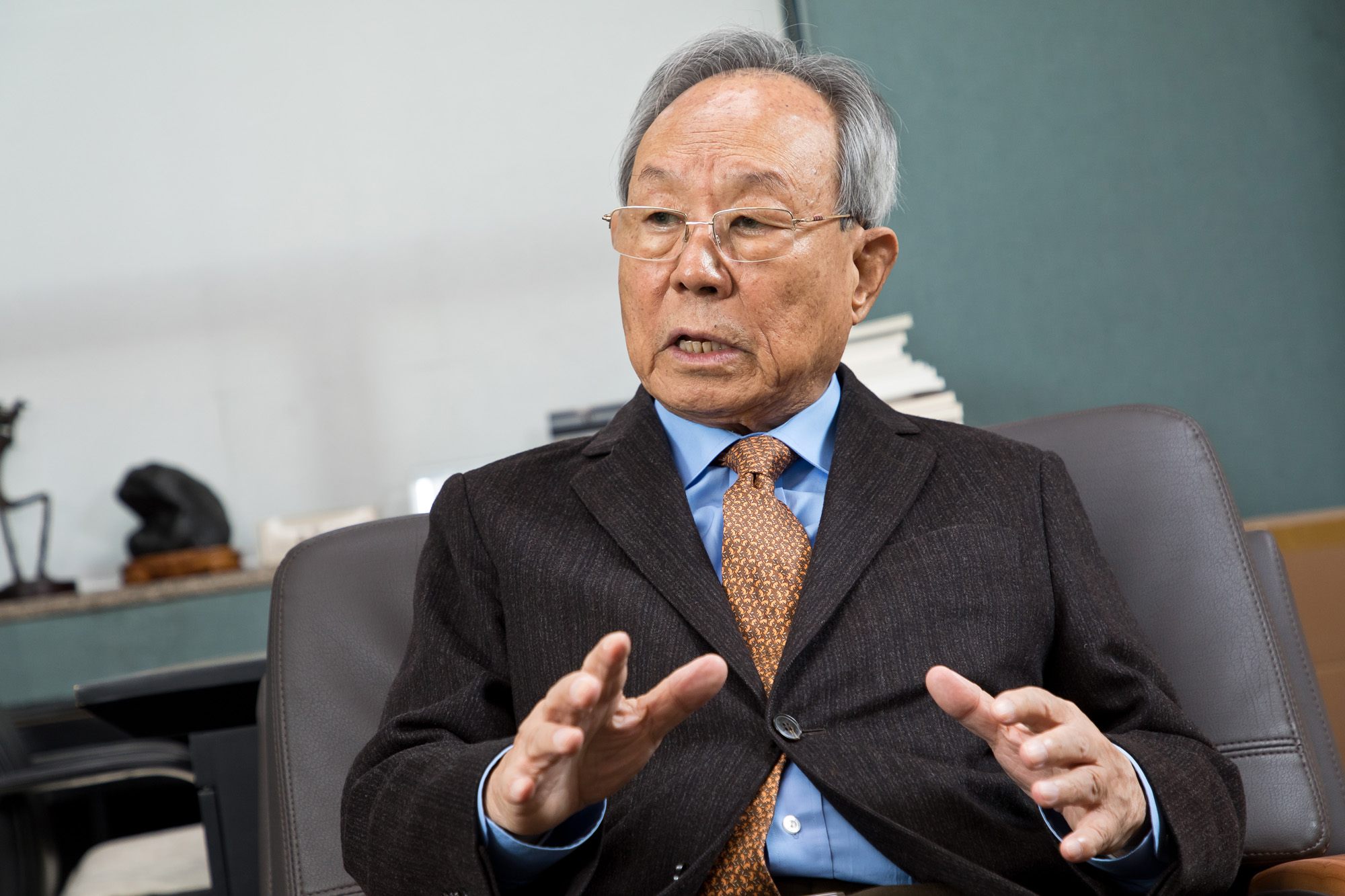 정치;인물;박관용;전국회의장;자유한국당;21세기국가발전연구원;새누리당상임고문