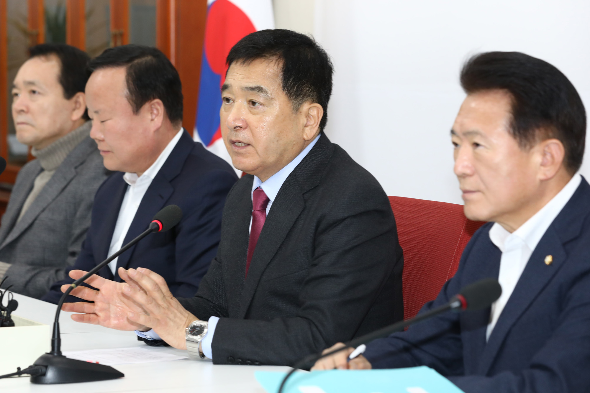 자유한국당;심재철원내대표