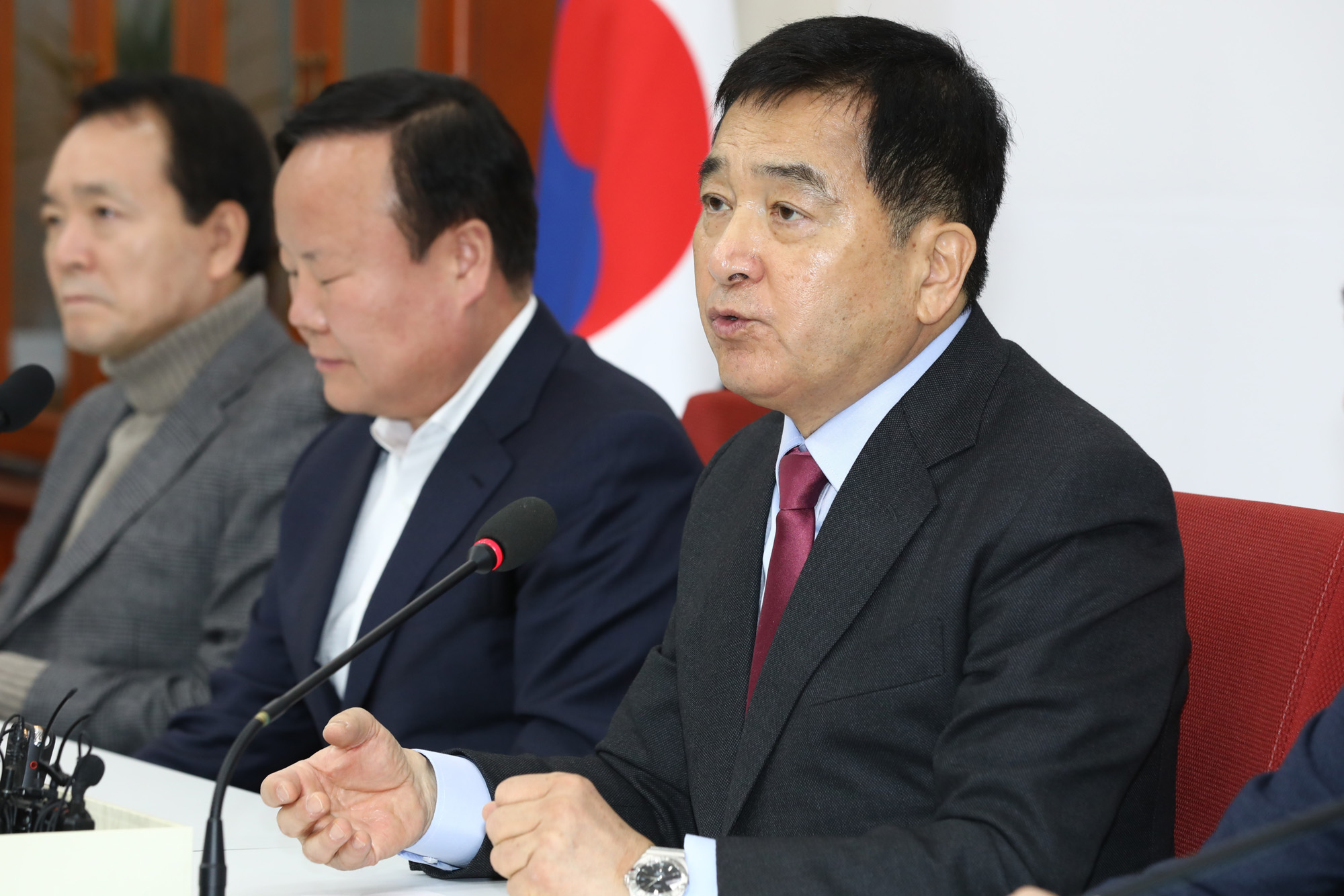 자유한국당;심재철원내대표