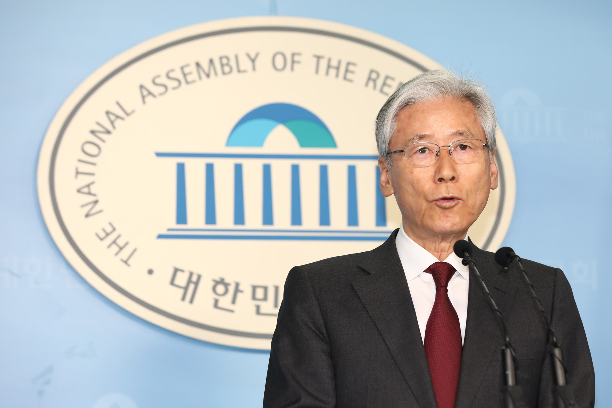 여상규의원;자유한국당총선불출마의원