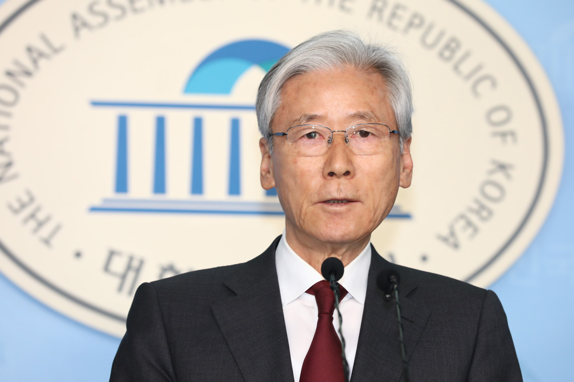 여상규의원;자유한국당총선불출마의원