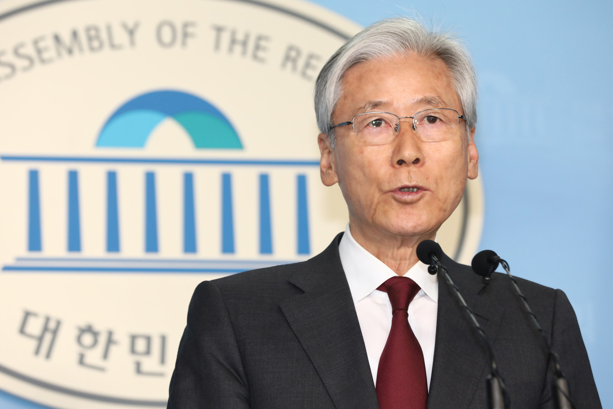 여상규의원;자유한국당총선불출마의원