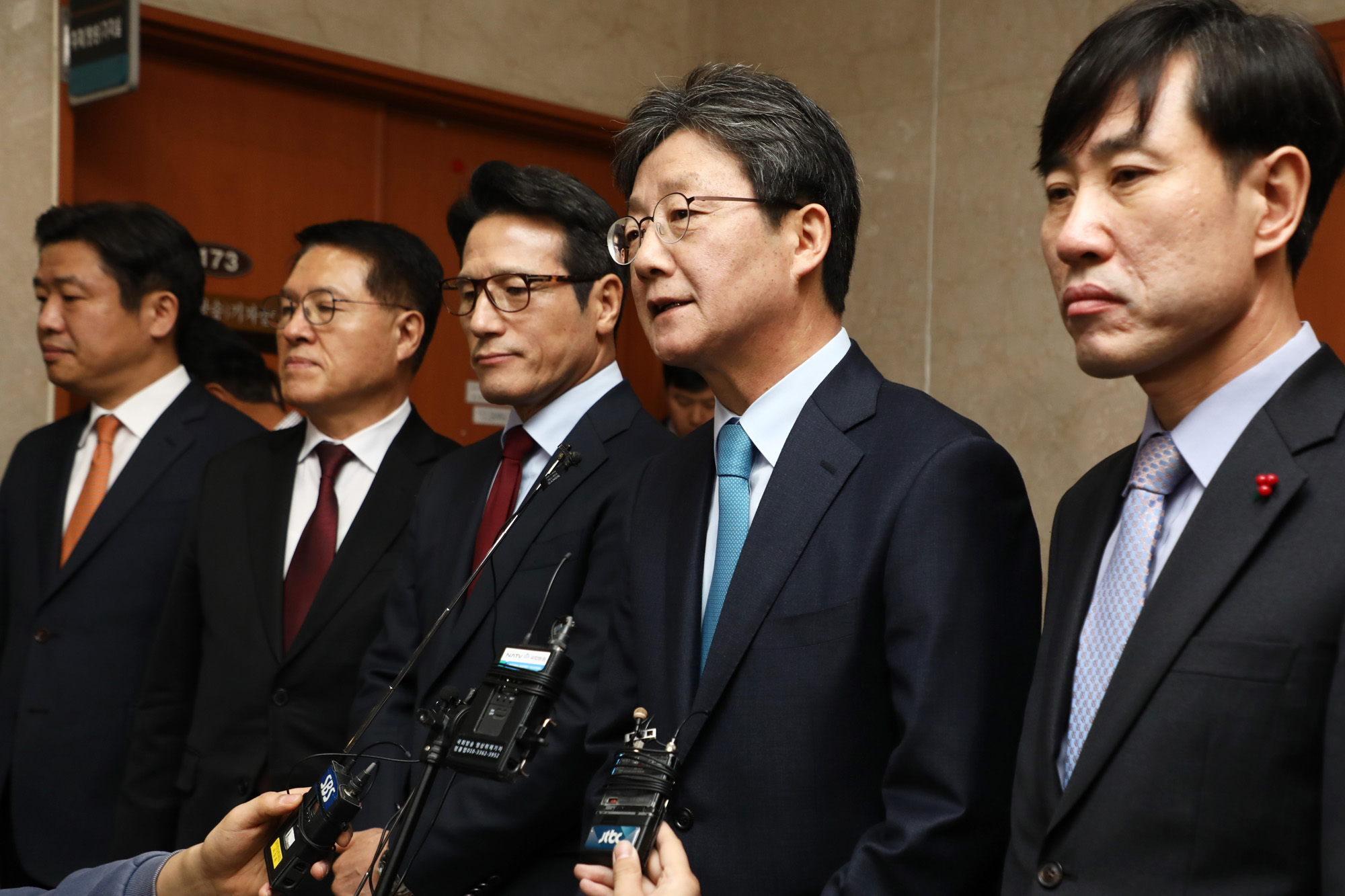 바른미래당탈당;새로운보수당창당;비당권파의원