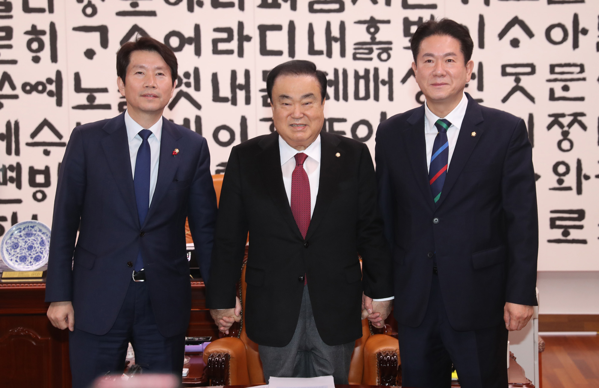 국회의장;원내대표회동;문희상;이인영;이동섭