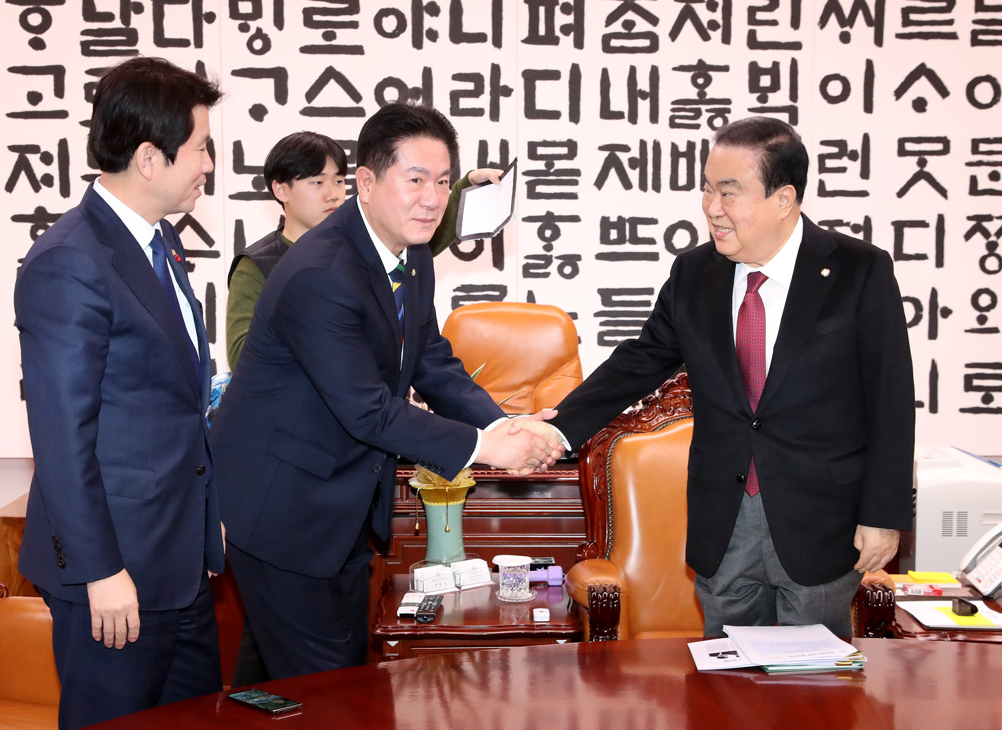 국회의장;원내대표회동;문희상;이인영;이동섭