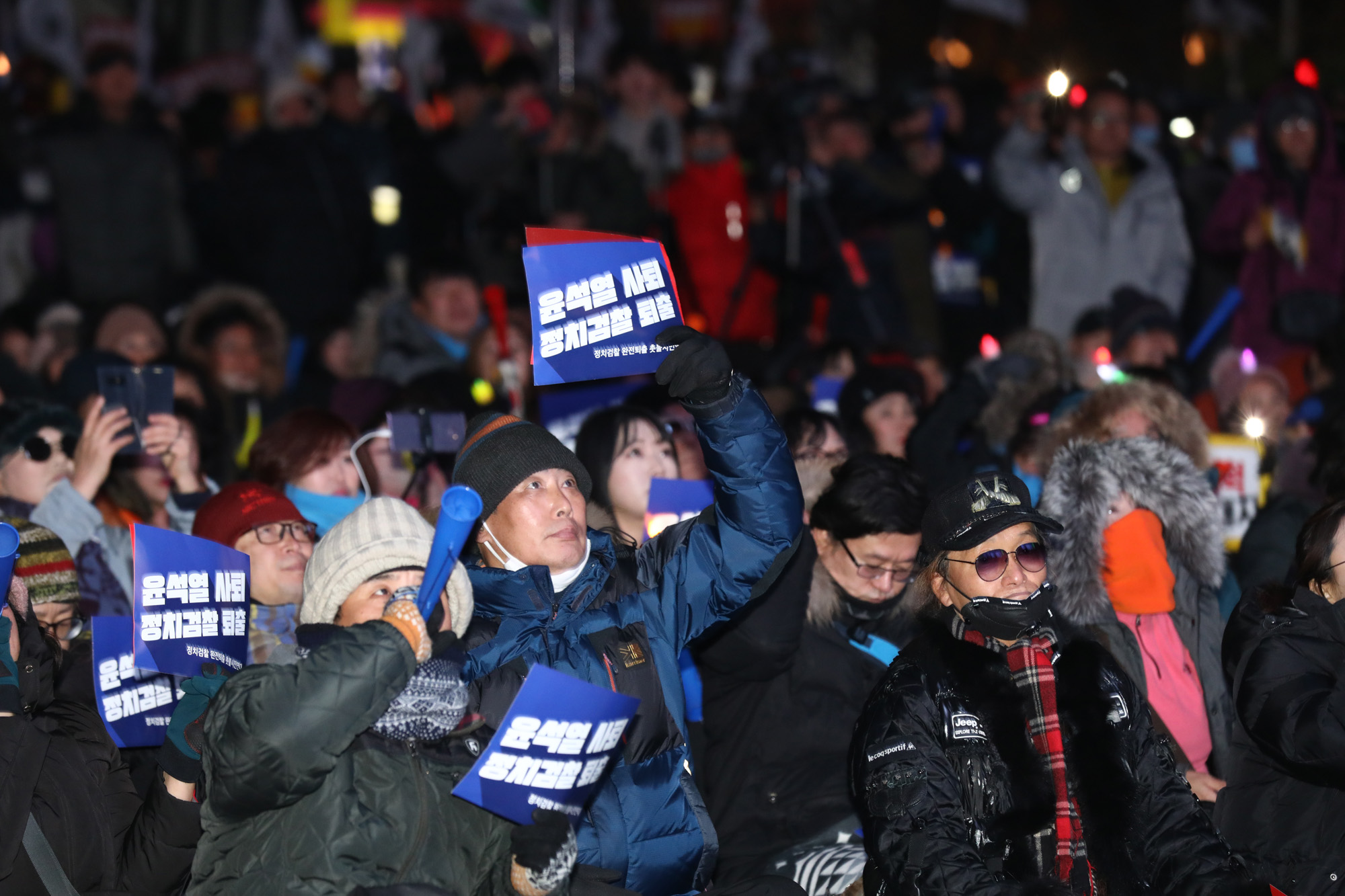 광화문탈환촛불문화제;윤석열사퇴;광화문촛불연대