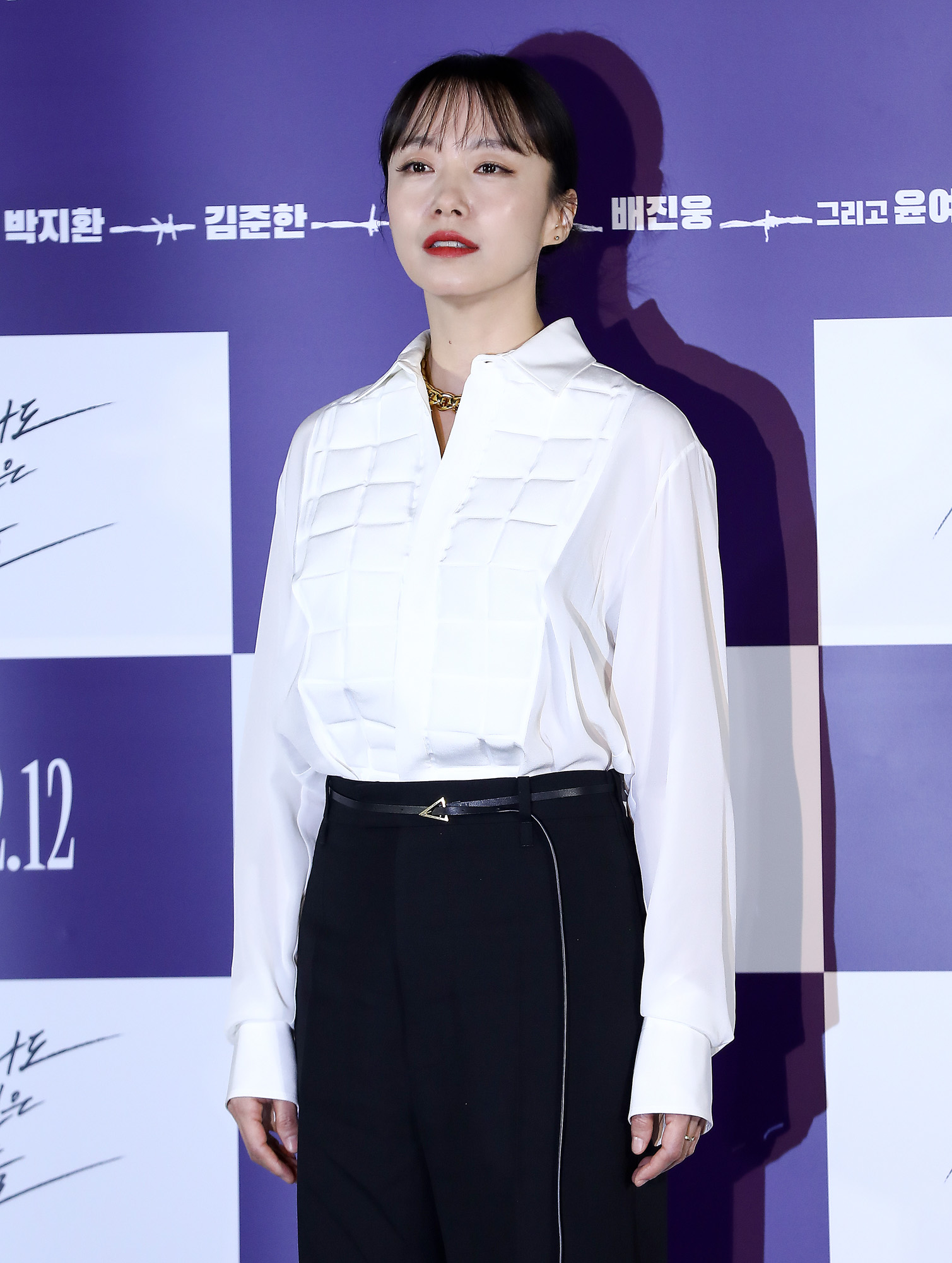 지푸라기라도잡고싶은짐승들;정우성;전도연;윤여정
