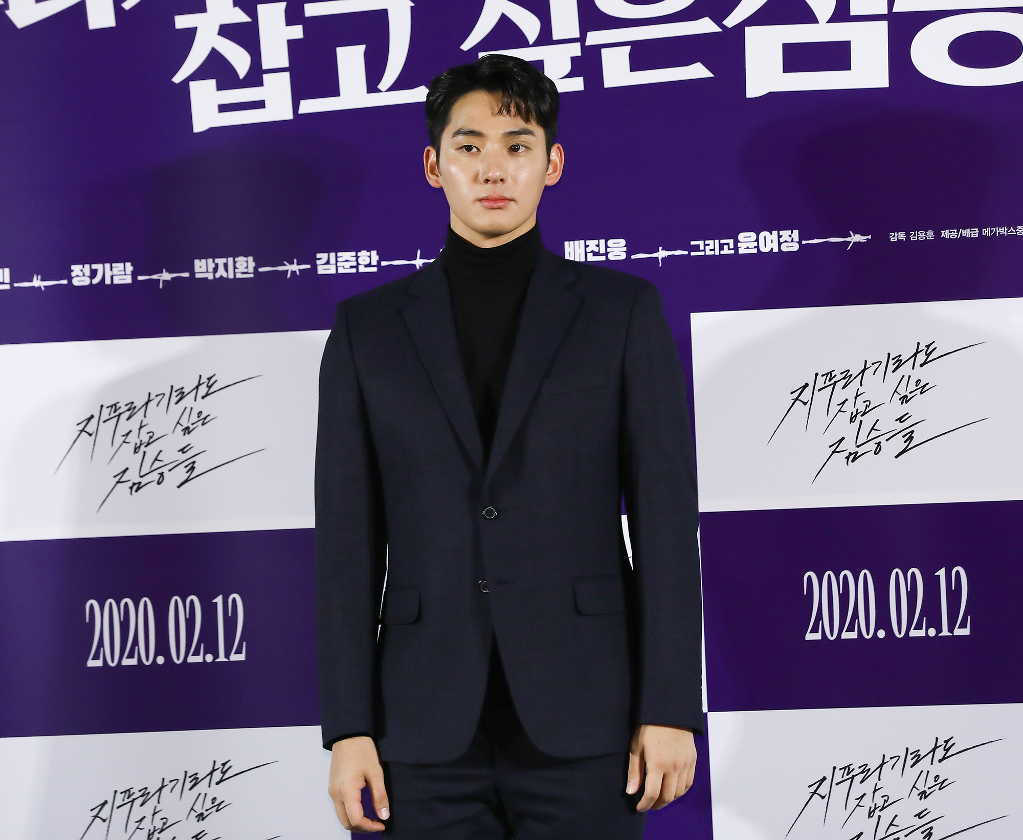 지푸라기라도잡고싶은짐승들;정우성;전도연;윤여정
