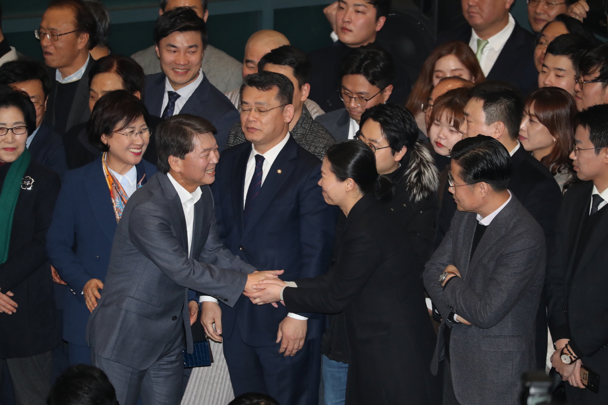 안철수;안철수귀국;안철수입국