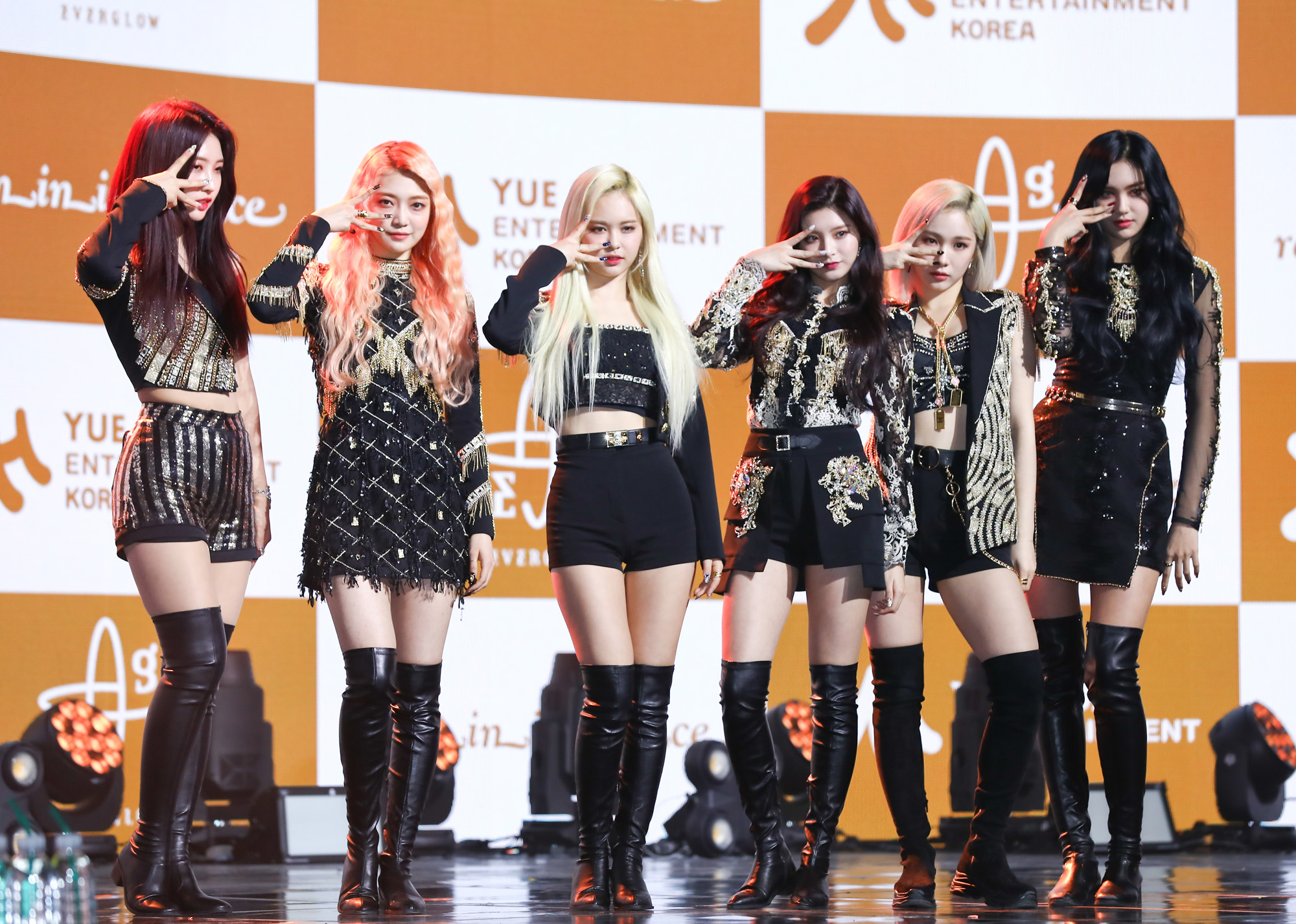 에버글로우;위에화;걸그룹;아이돌;가수;쇼케이스