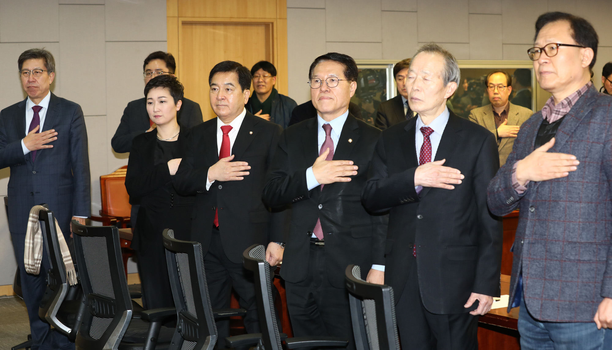 통합신당준비위원회;혁신통합추진위원회;박형준위원장;이언주;심재철;정운천;장기태
