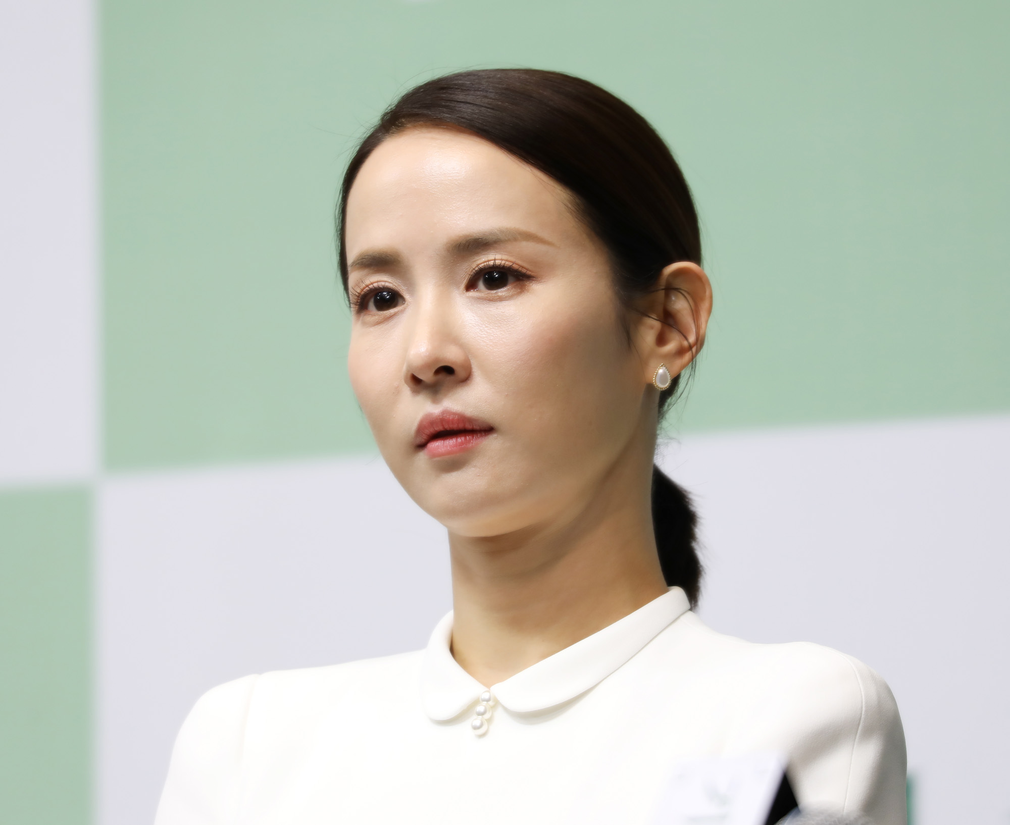 기생충;기생충기자간담회;조여정