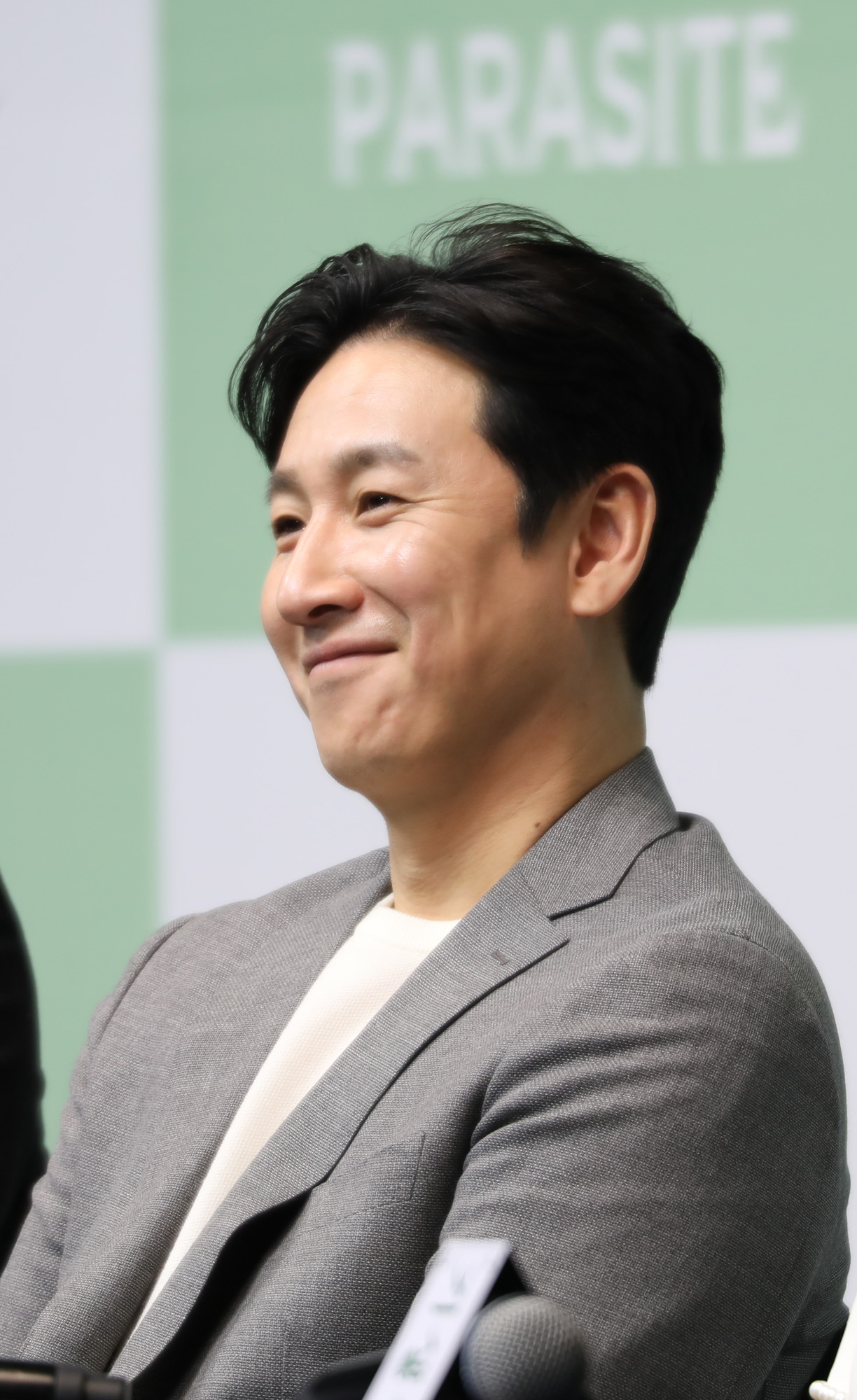 기생충;기생충기자간담회;이선균